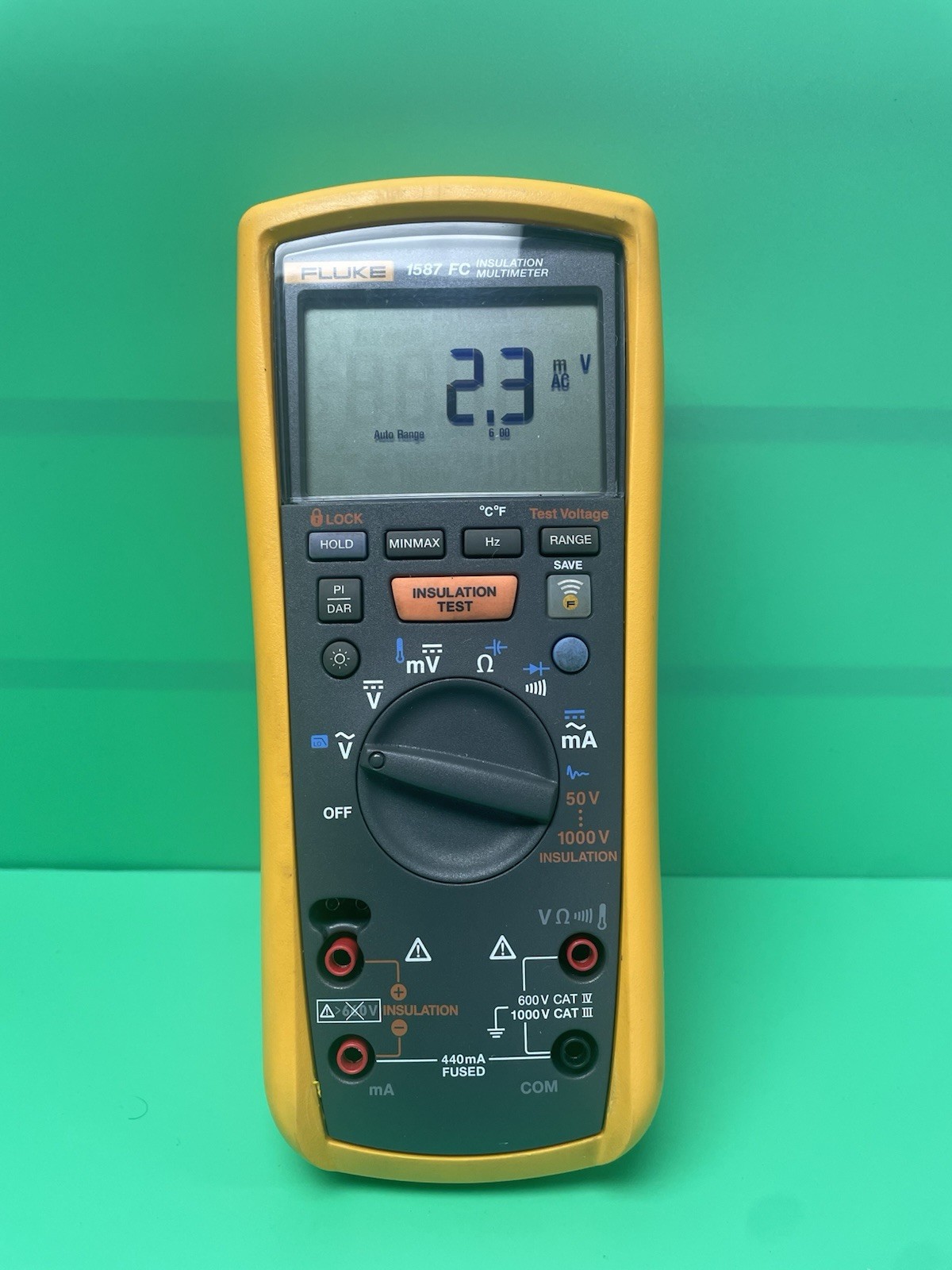 Fluke 1587 FC Insulation Multimeter with Case NEEDS Leads