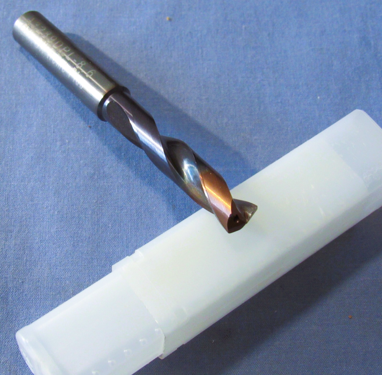 Used Walter-Titex 8.6mm Diam 140° Point Carbide drill Screw Machine Length