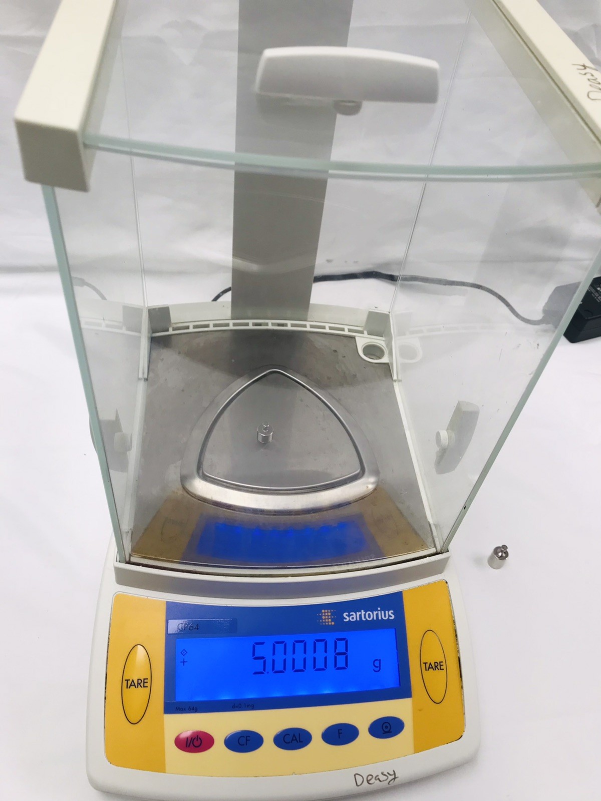 Sartorius CP64 60g Analytical Balance Laboratory Benchtop Scale Draft Shield