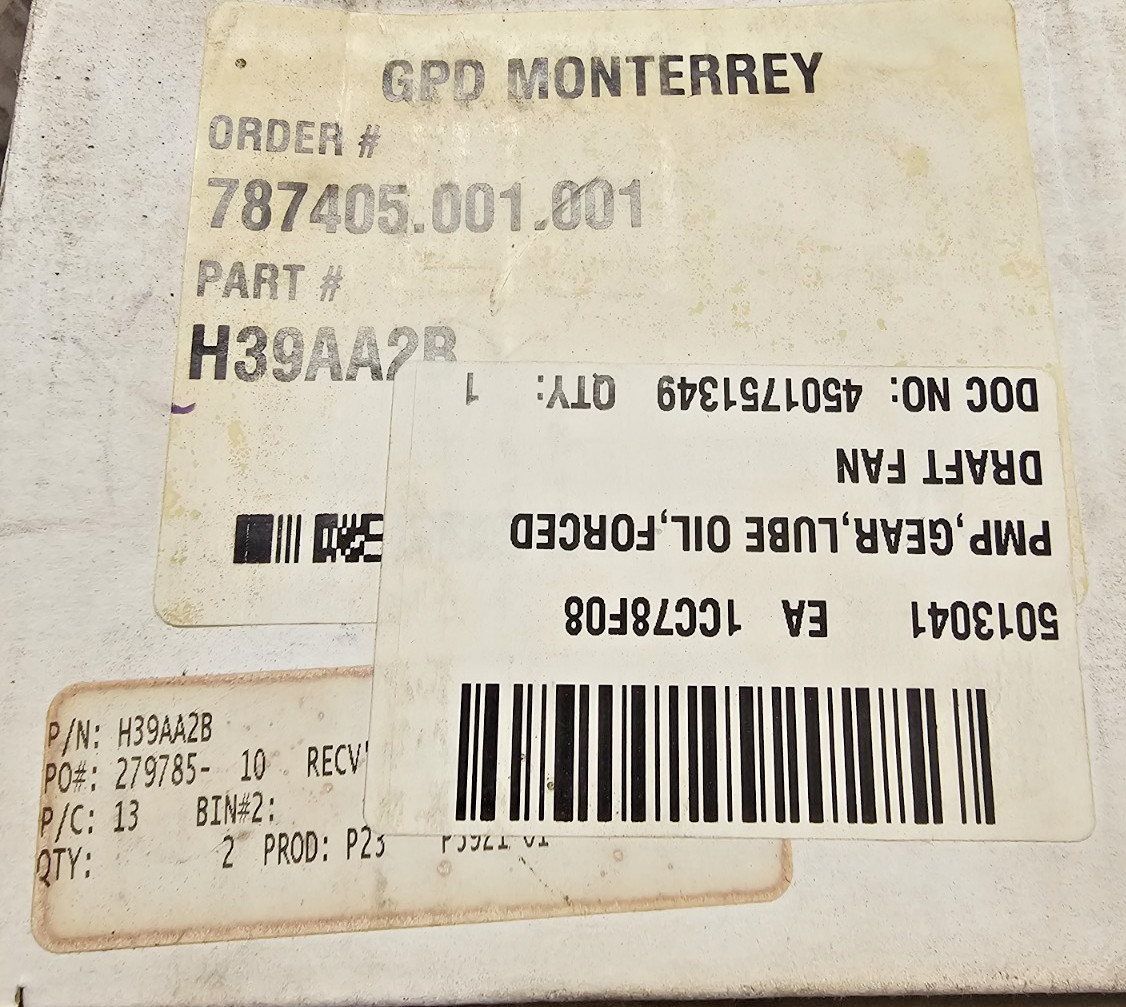 Parker H39AA2B Hydraulic Gear Pump Clockwise 2500PSI 500-4000RPM