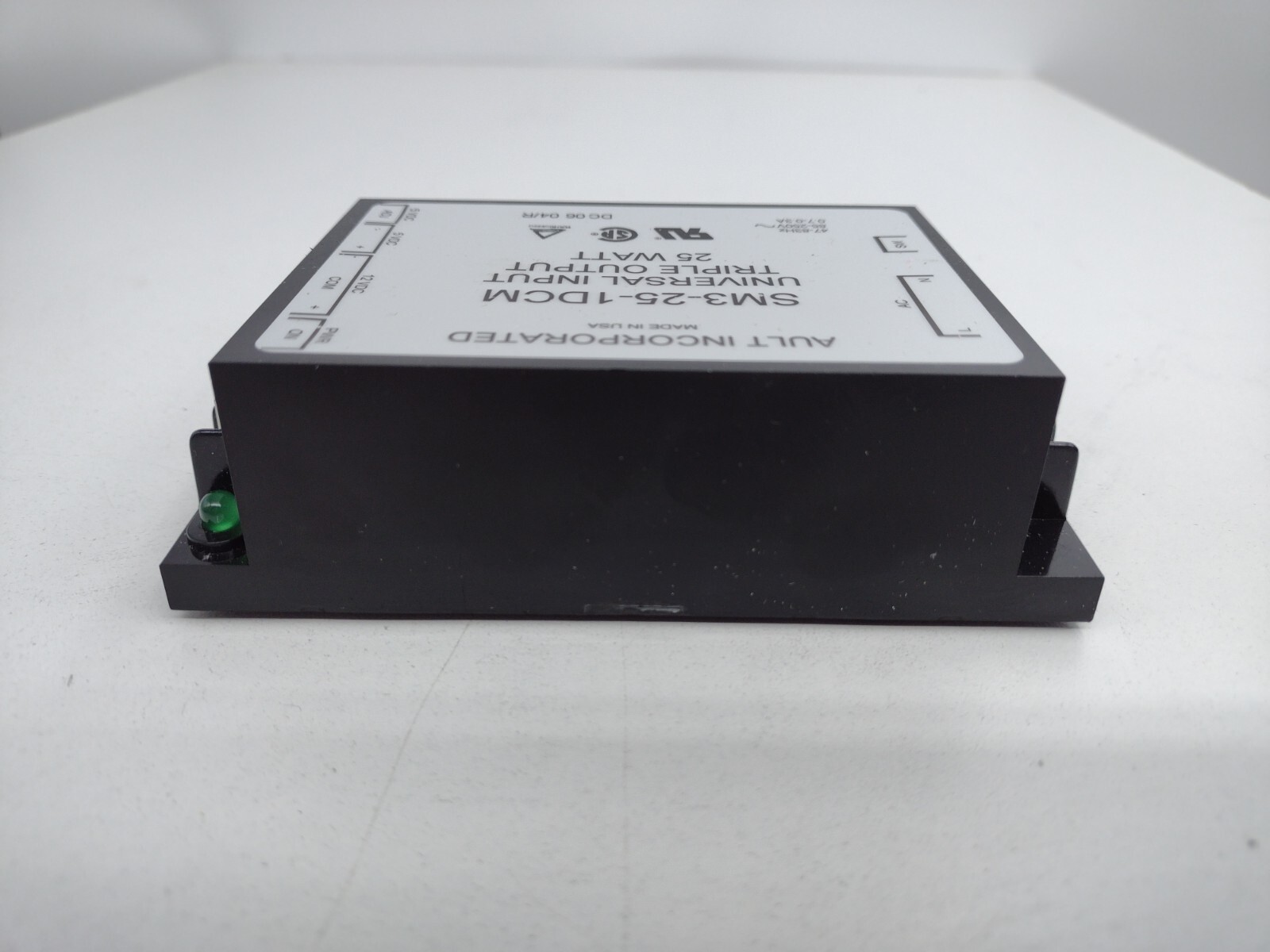 Ault Inc SM3-25-1DCM Universal Input Power Supply 25 WATT 47-83Hz 85-250V