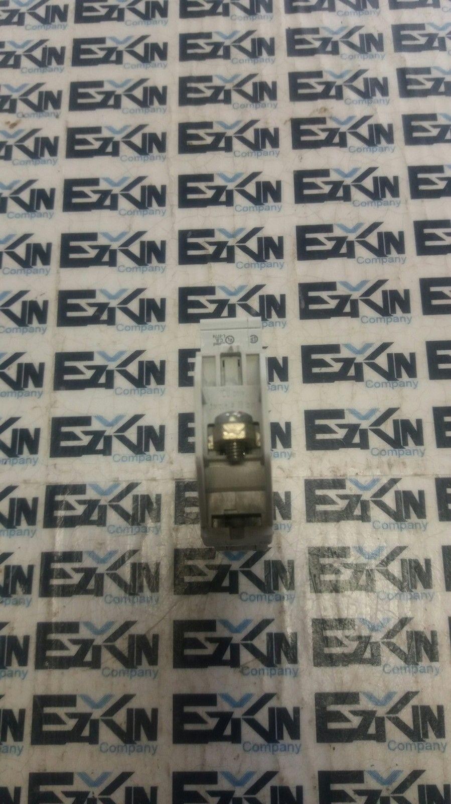 Merlin Gerin CAT. 60204 MULTI9 C60 1-Pole Circuit Breaker, 240V 3A