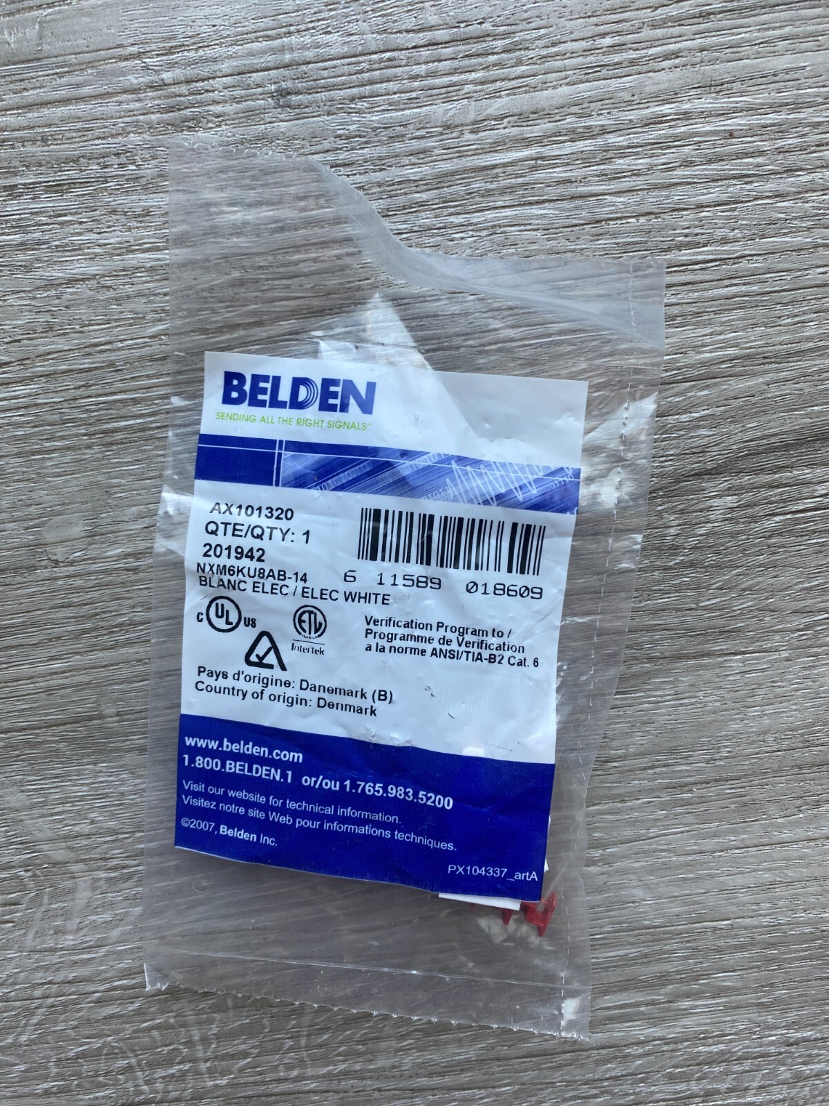 BELDEN AX101320 NXM6KU8AB-14 Blanc Elec White — bag of 10 pcs
