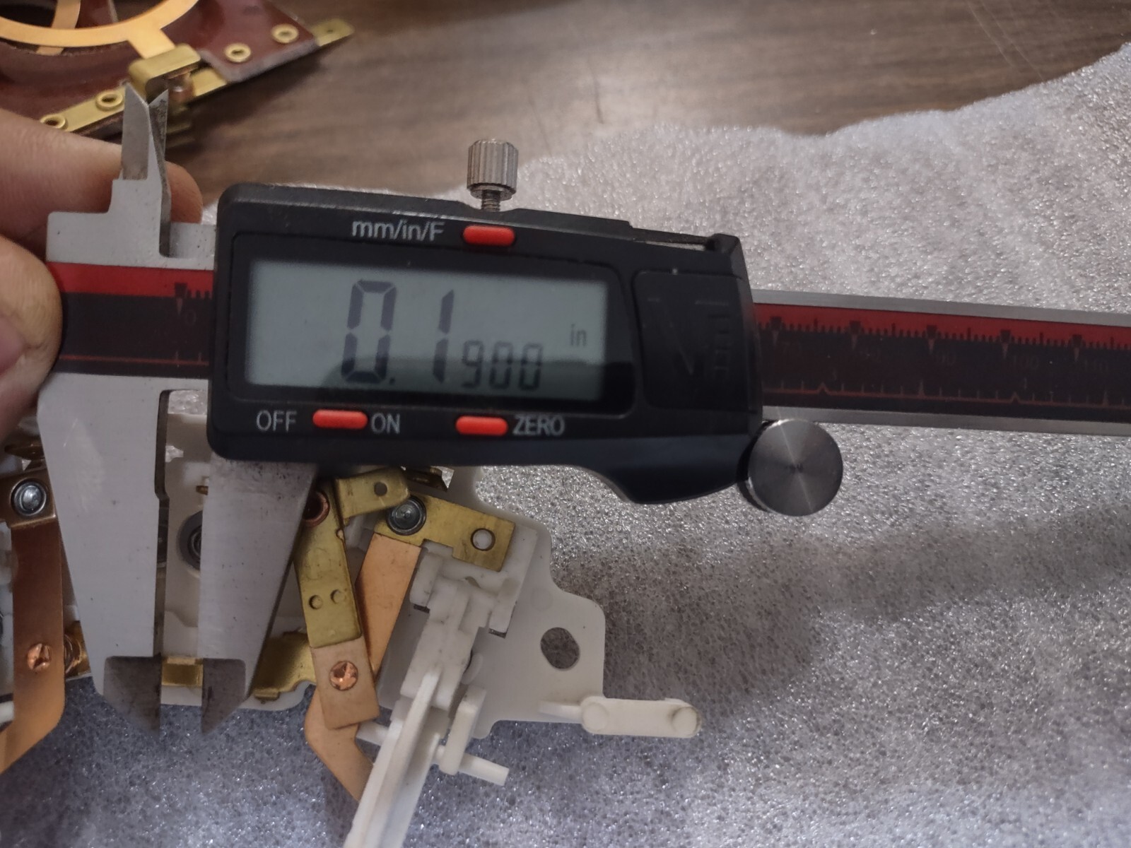 Emerson US – Stationary Switch Double contact EM2050 ER2050