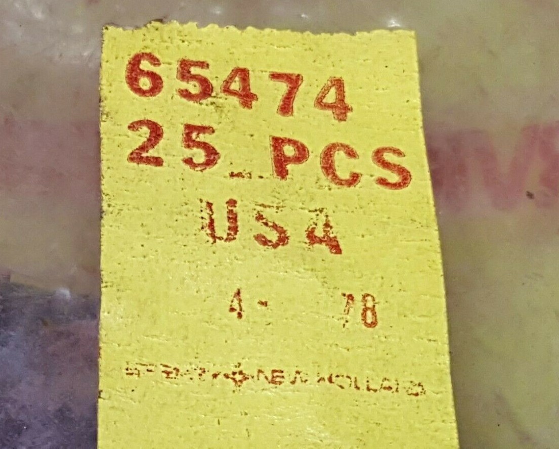 25pcs Genuine New Holland Button Rivets 65474 NEW OEM Case IH 80320698 80065474