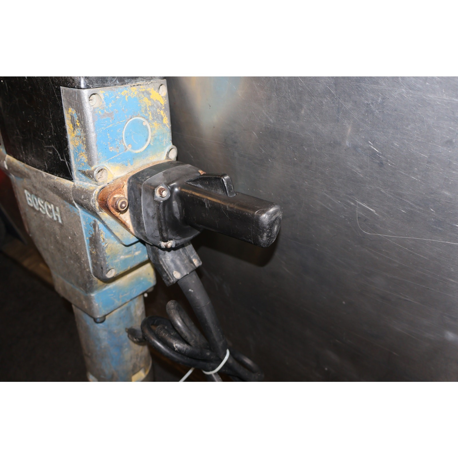 Bosch 11304 (0611304034) Electric Corded Breaker / Demolition Hammer