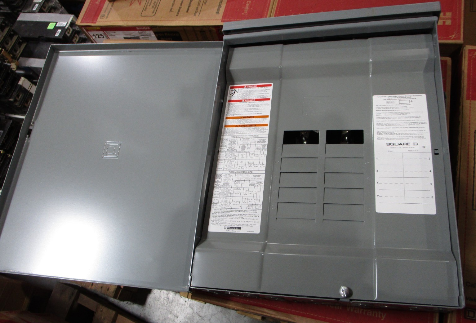 Square D 16-Circuit 125amp 8-space Outdoor Main Lugs Load Center (HOM816L125PRB)