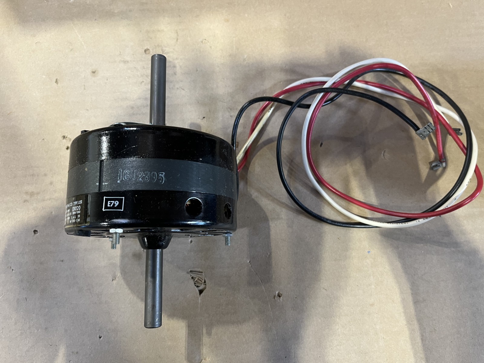 Fasco D1020 Shaded Pole Motor 1/10 1/20 HP 1080 RPM 115 Volts