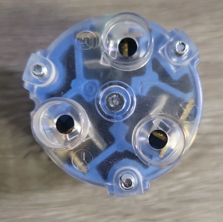 Eaton AHCL620P Twistlock Plug 20 Amp 250 Volt 3W Blue L6-20P (Lot of 6)