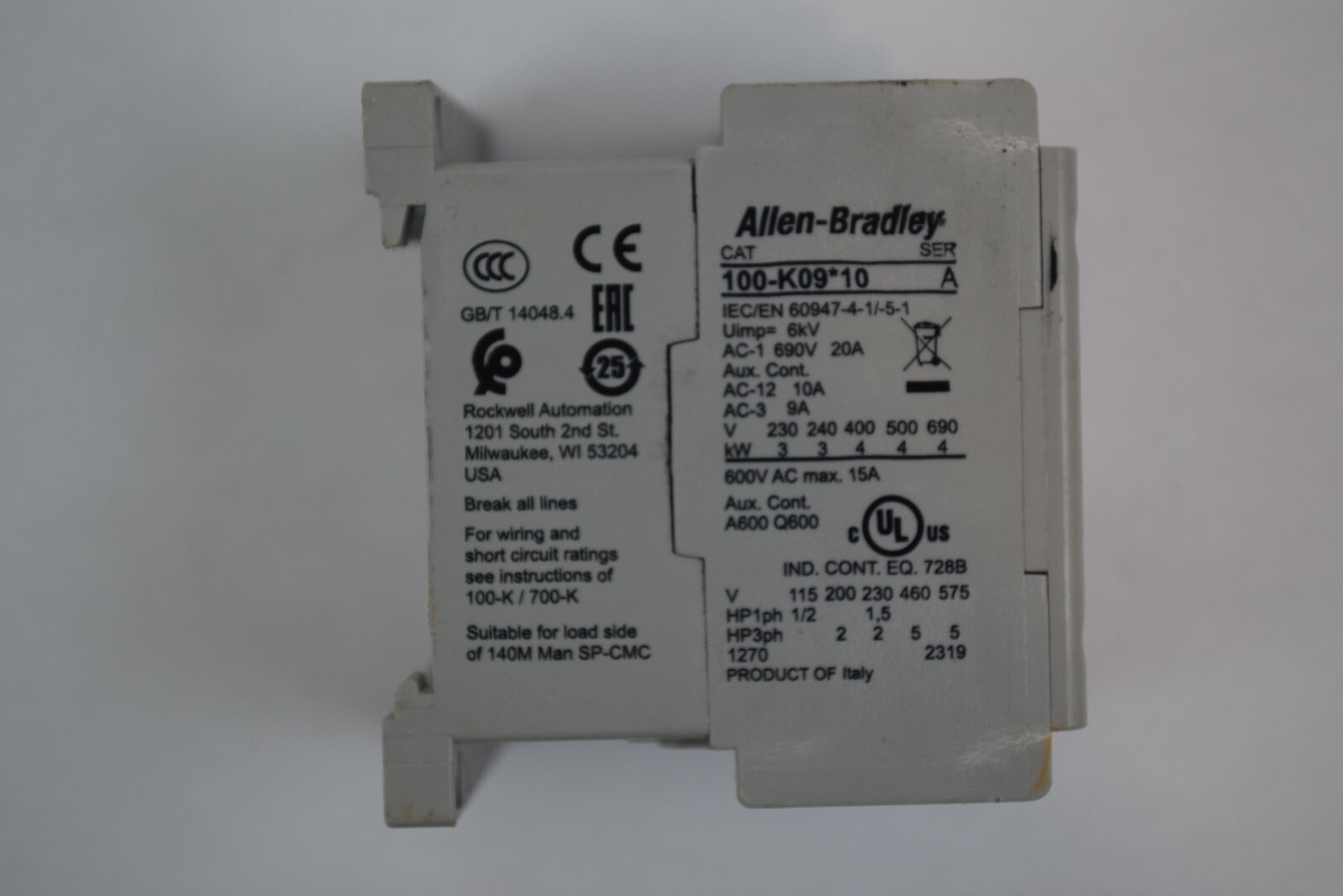 Allen Bradley Contactor 100-K09*10 24VDC Coil – Slight cracked wings