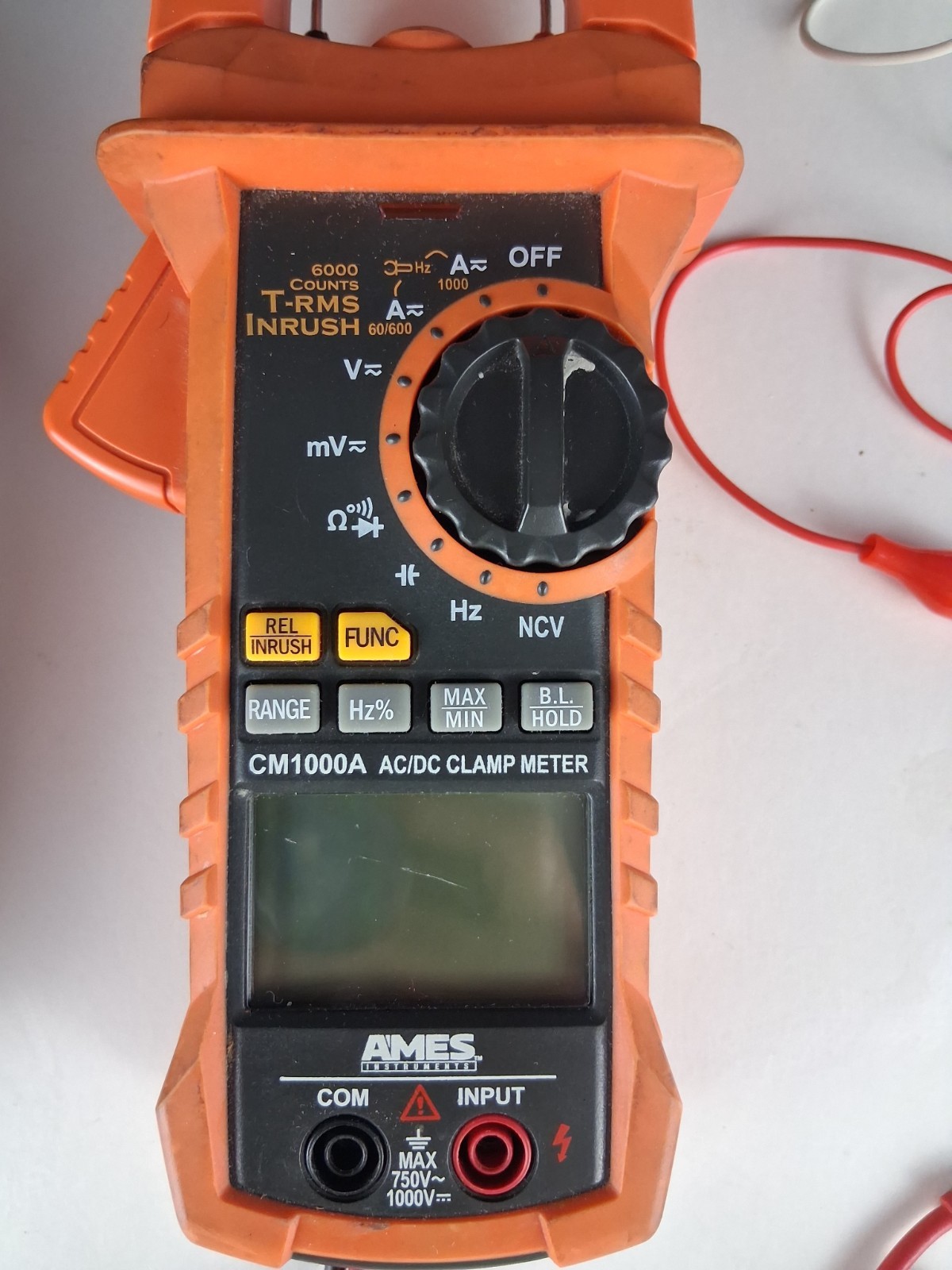 Ames AC /DC Digital Clamp Meter Cat lll 1000 v CM1000A Screen does light up