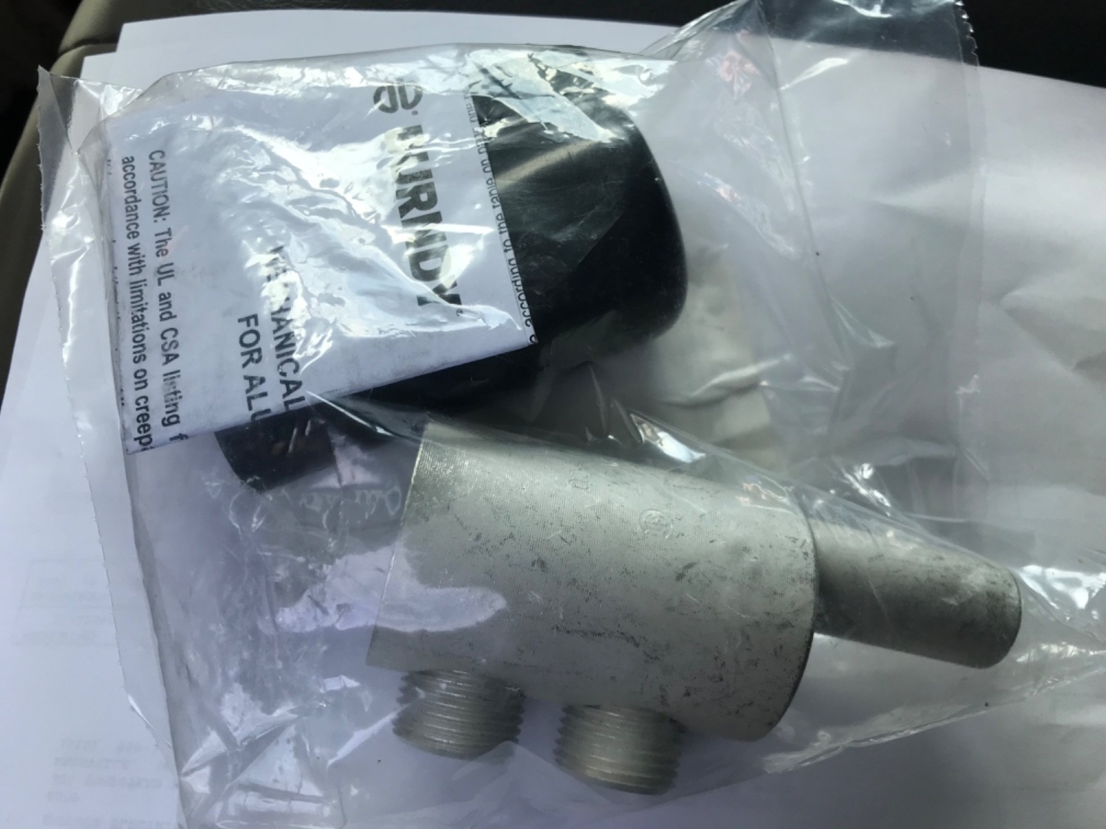 Burndy – KAPO750 – 750 KCMIL OFFSET AL MECH PIN ADAPTOR – (Pack of 1)
