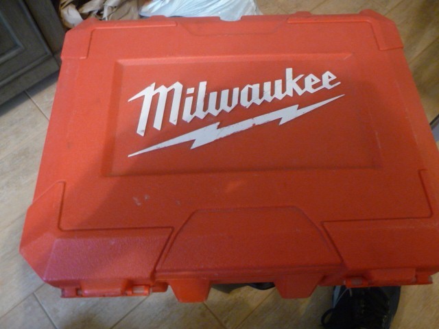 Milwaukee 2313-21 M12 Cordless Digital Inspection 360 Camera Kit