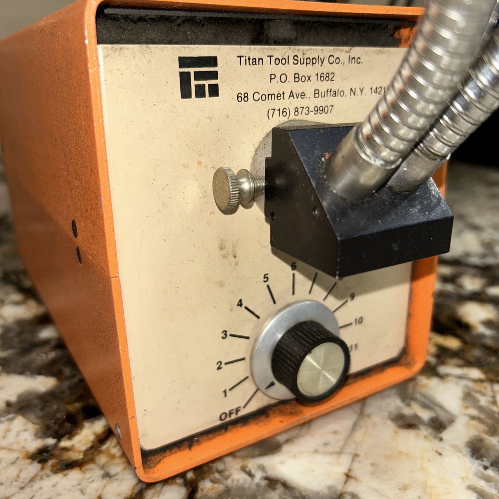 Titan Supply Co. FO-150 Fiber Optic Light Source, Dimmer
