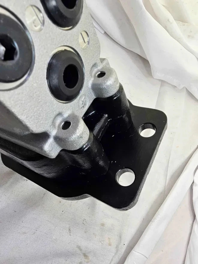 Hydraulic Pilot Contorl Valve for Kobelco 27SR 50SR 50SR-5 SK55SRX PX30V00082F2