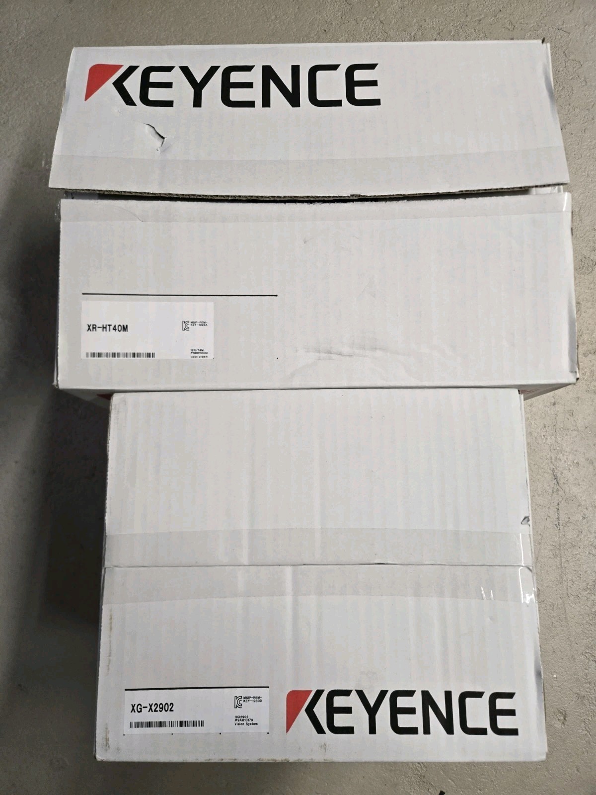 Keyence XR-Ht40M & Keyence XG-X2902