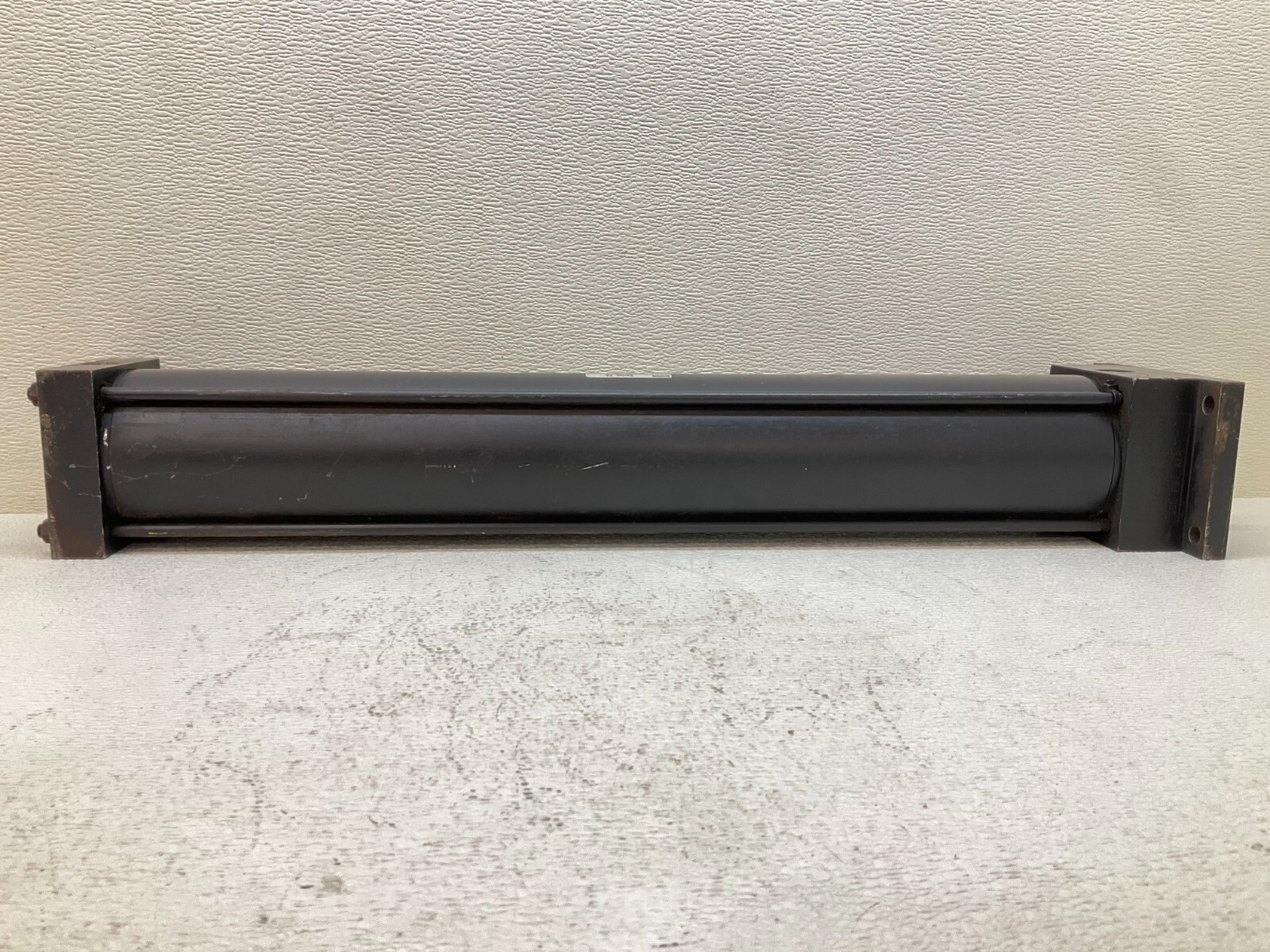 Parker 04.00 CJ2AU14AC 24.000 Pneumatic Cylinder Series 2A CJ2AU14AC (VT)