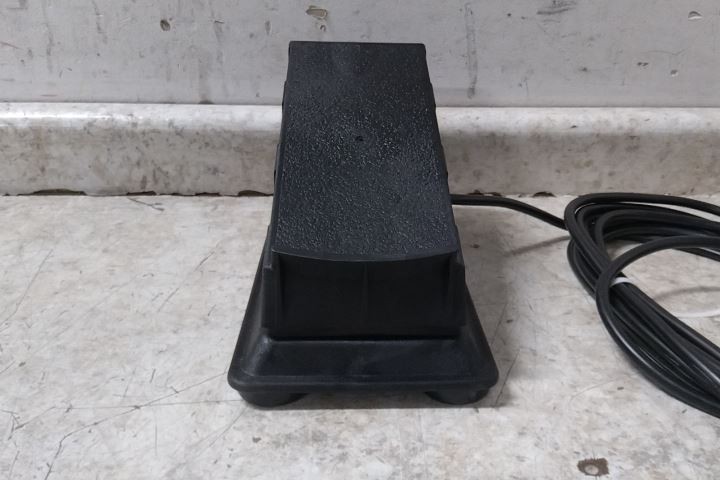 Miller Electric 301589 20 Ft Cable Length Heavy Duty Foot Control