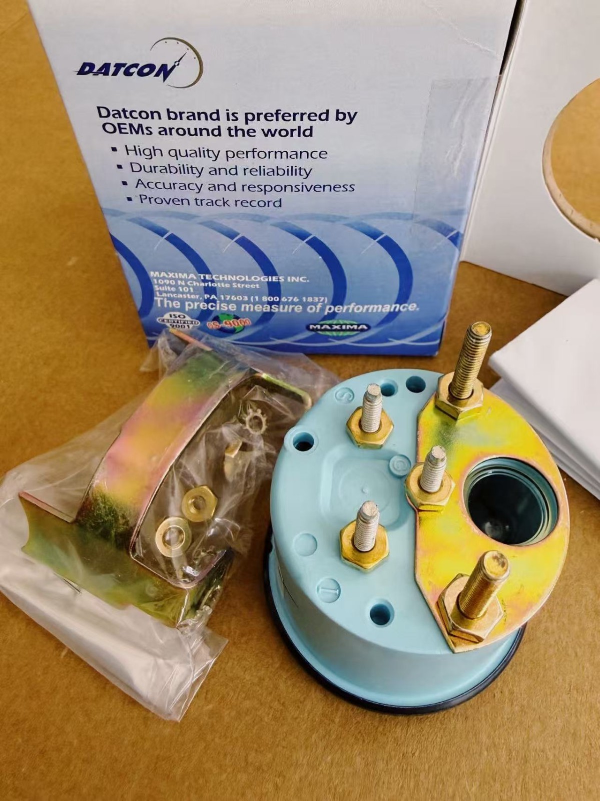 100683 – Datcon Water Temperature gauge 12V 100-240 degrees (NEW)
