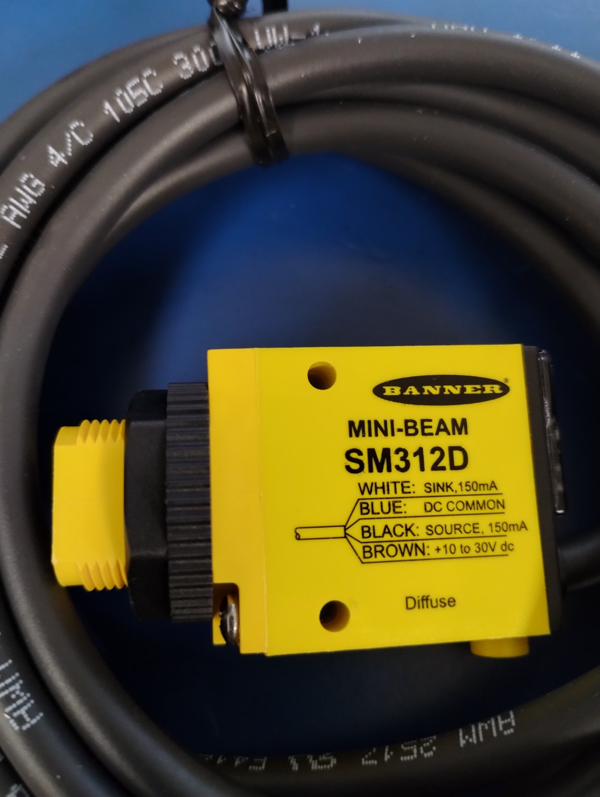 BANNER ENGINEERING SM312D Photoelectric Sensor, Diffuse, 380mm, 10-30VDC