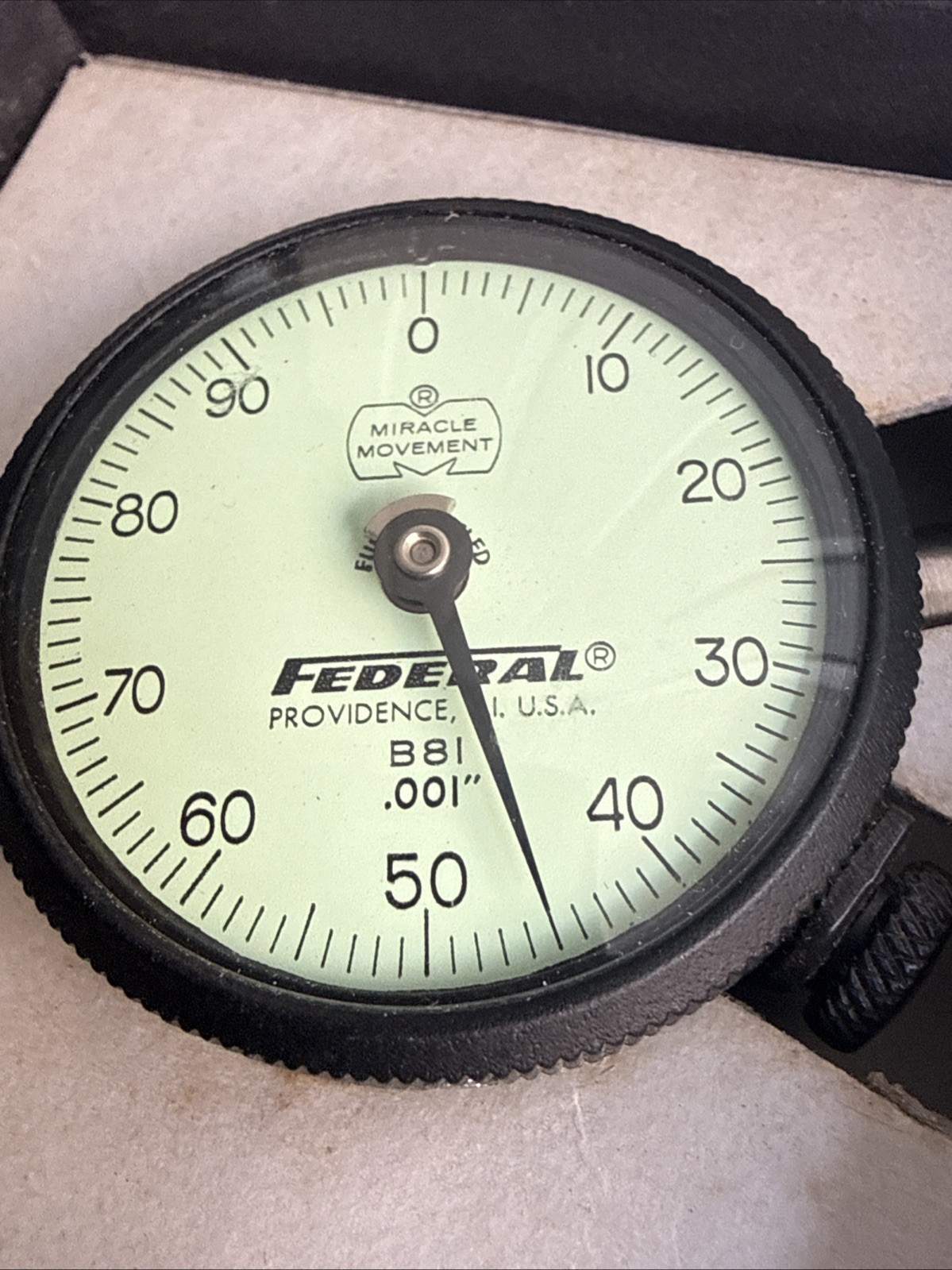 Federal B81 Dial Indicator .001″ Fully Jeweled Miracle Movement In Box Esterline