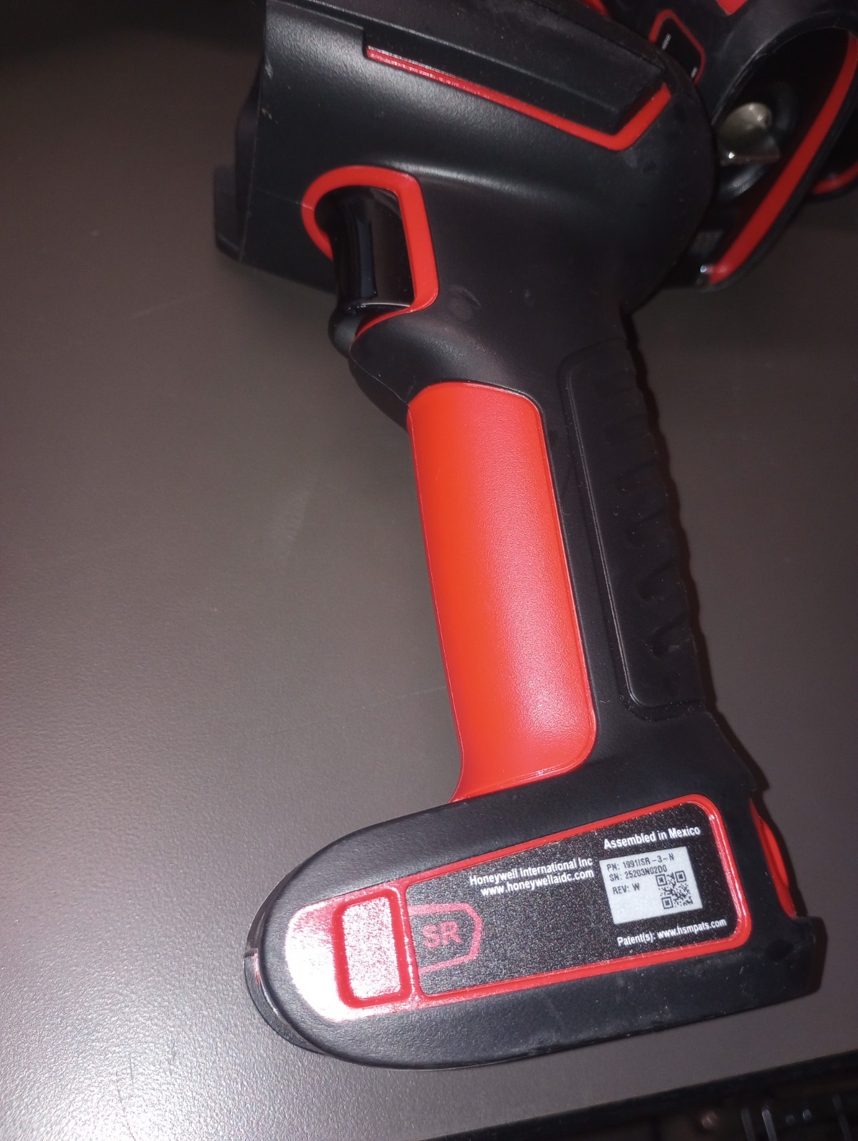 Honeywell 1991i Granit SR Bluetooth Wireless Barcode Scanner W/ Cradle & Battery