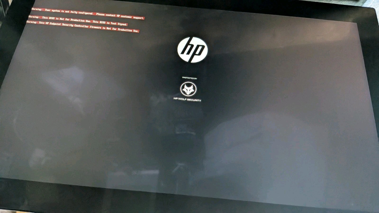 *Parts* HP Engage One Pro AIO G2 15.6″ POS SYSTEM DDR5 SUPPORT, Barebones