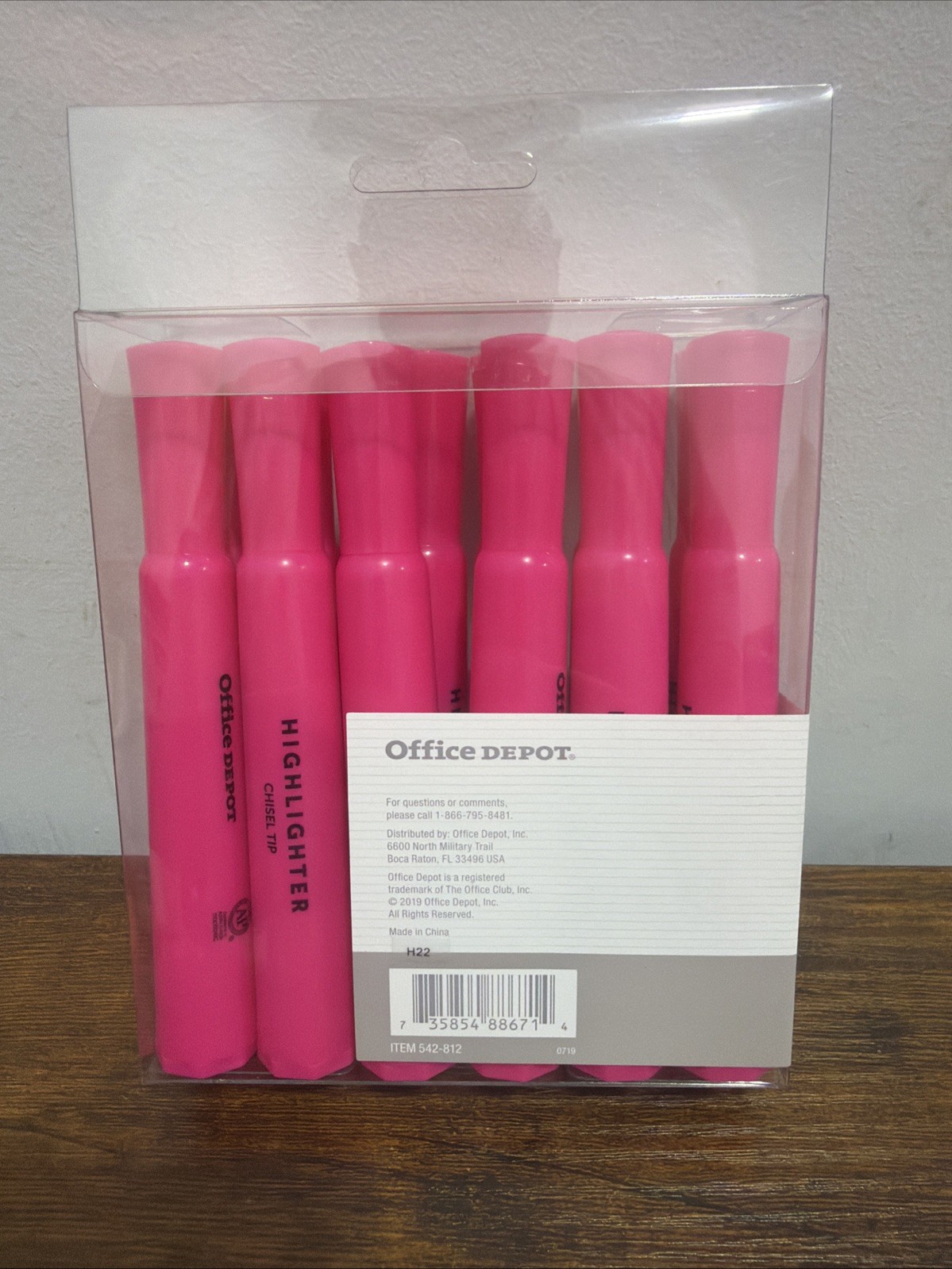 Office Depot Chisel-Tip Highlighter, 100% Recycled Plastic, Fluorescent Pink,
