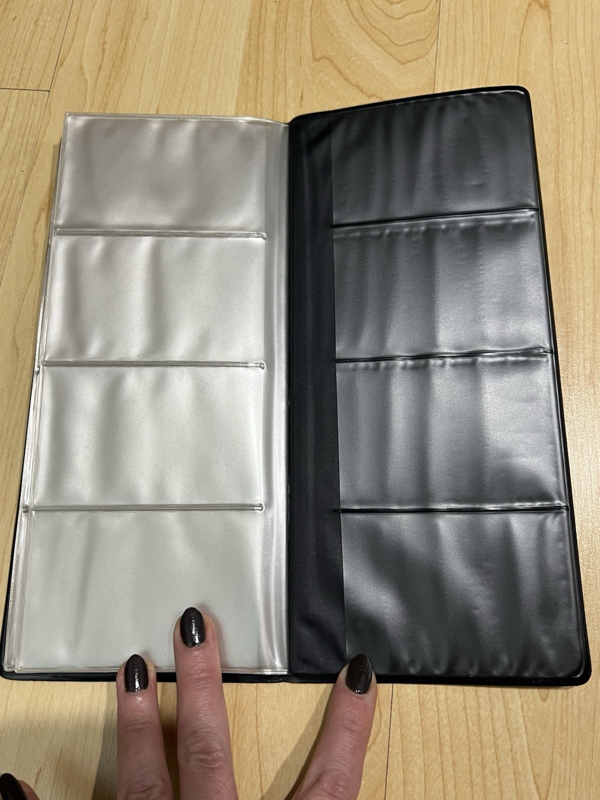 1960s vintage Vitronic Quick-View Calling Card File Black Holds 104 Cards