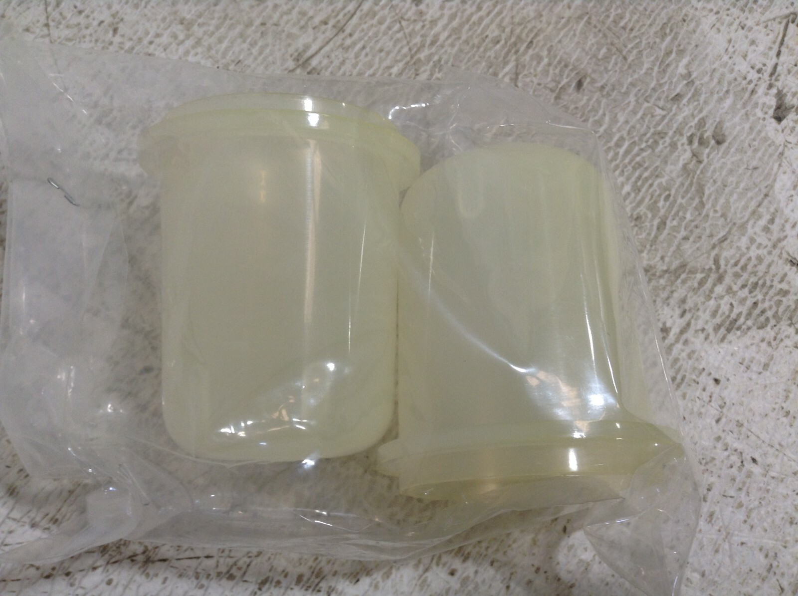 Daedong Kioti T4240-43134 Filter Pot T424043134 Bag of 2 New (TSC)