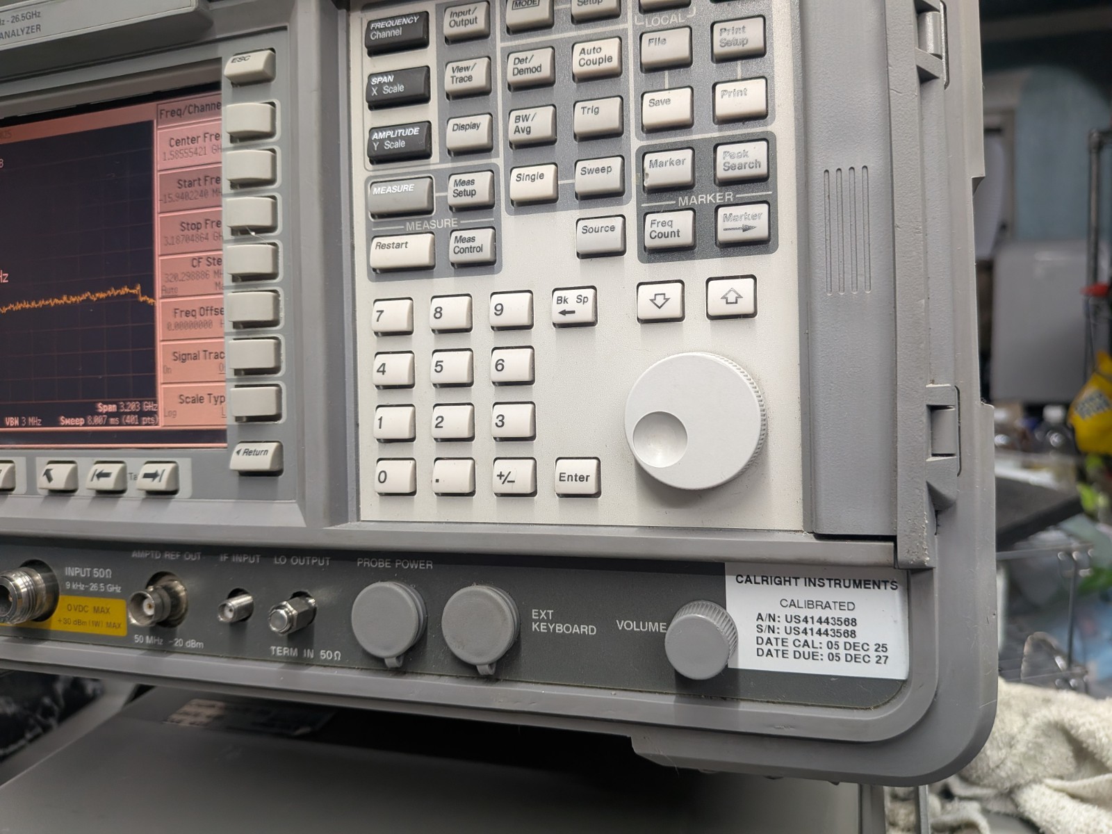 🔥 Agilent HP Keysight E4407B Spectrum Analyzer 26.9 GHz Loaded Opts!Cal+DATA!