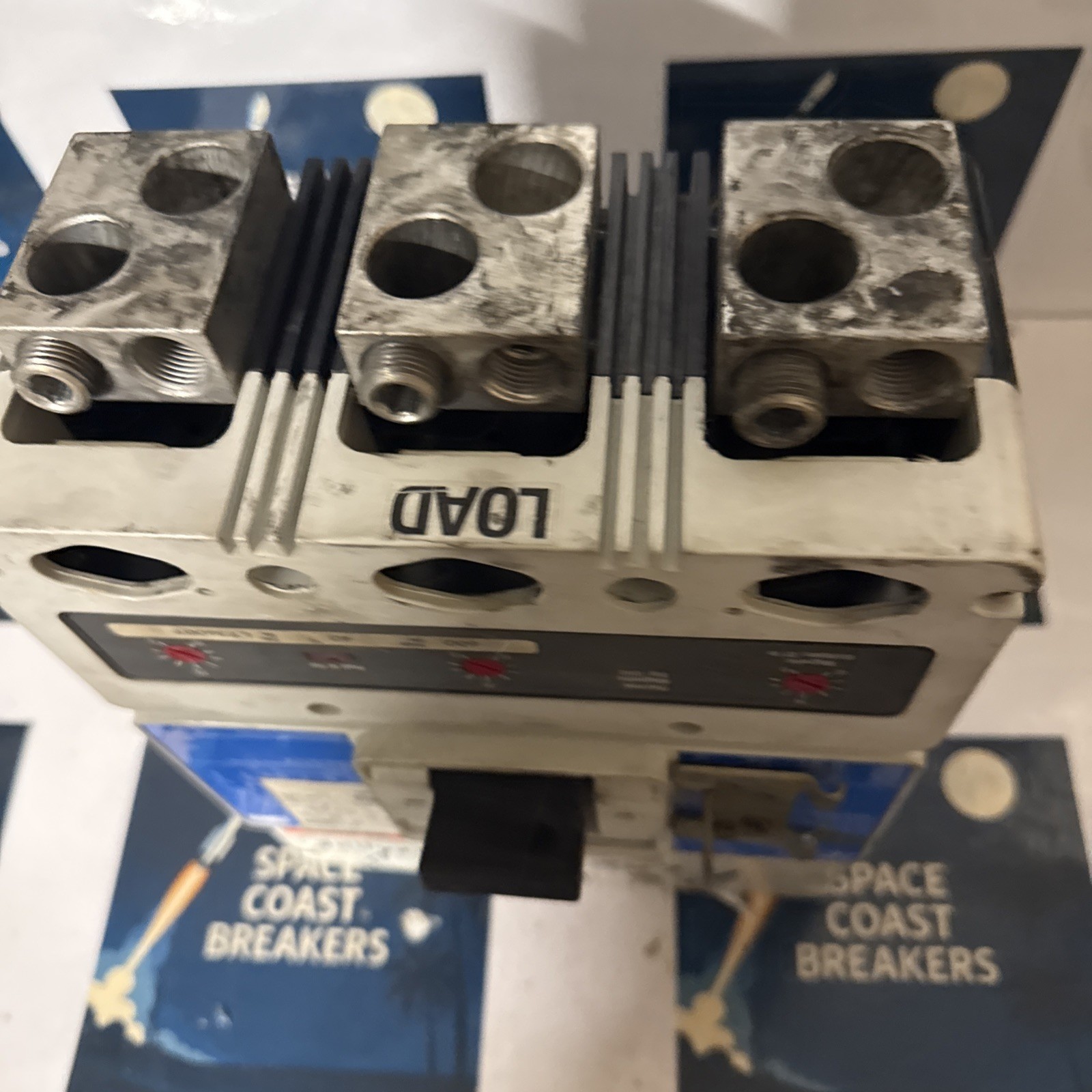 Westinghouse LD3600F Industrial Circuit Breaker 6633C81G03 600A 600VAC/250VDC 3P