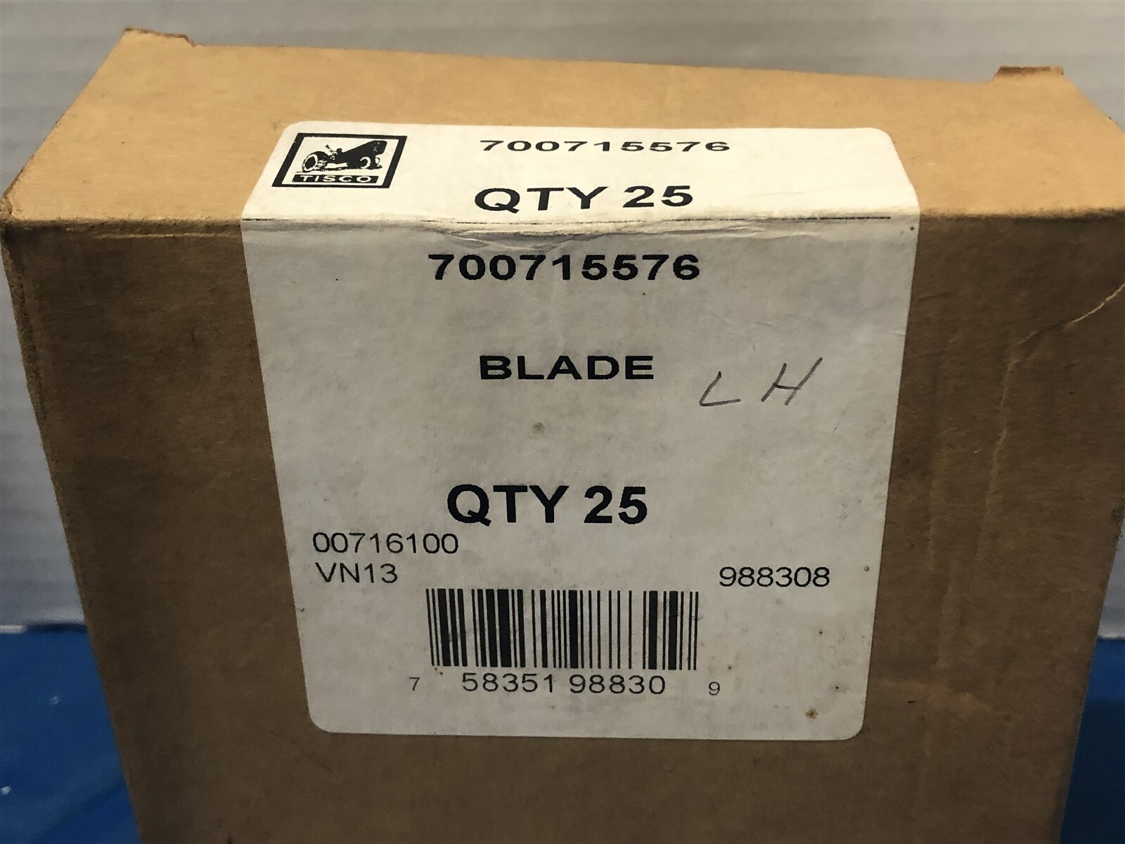Tisco New Old Stock Part # 700715576 (25) BLADES