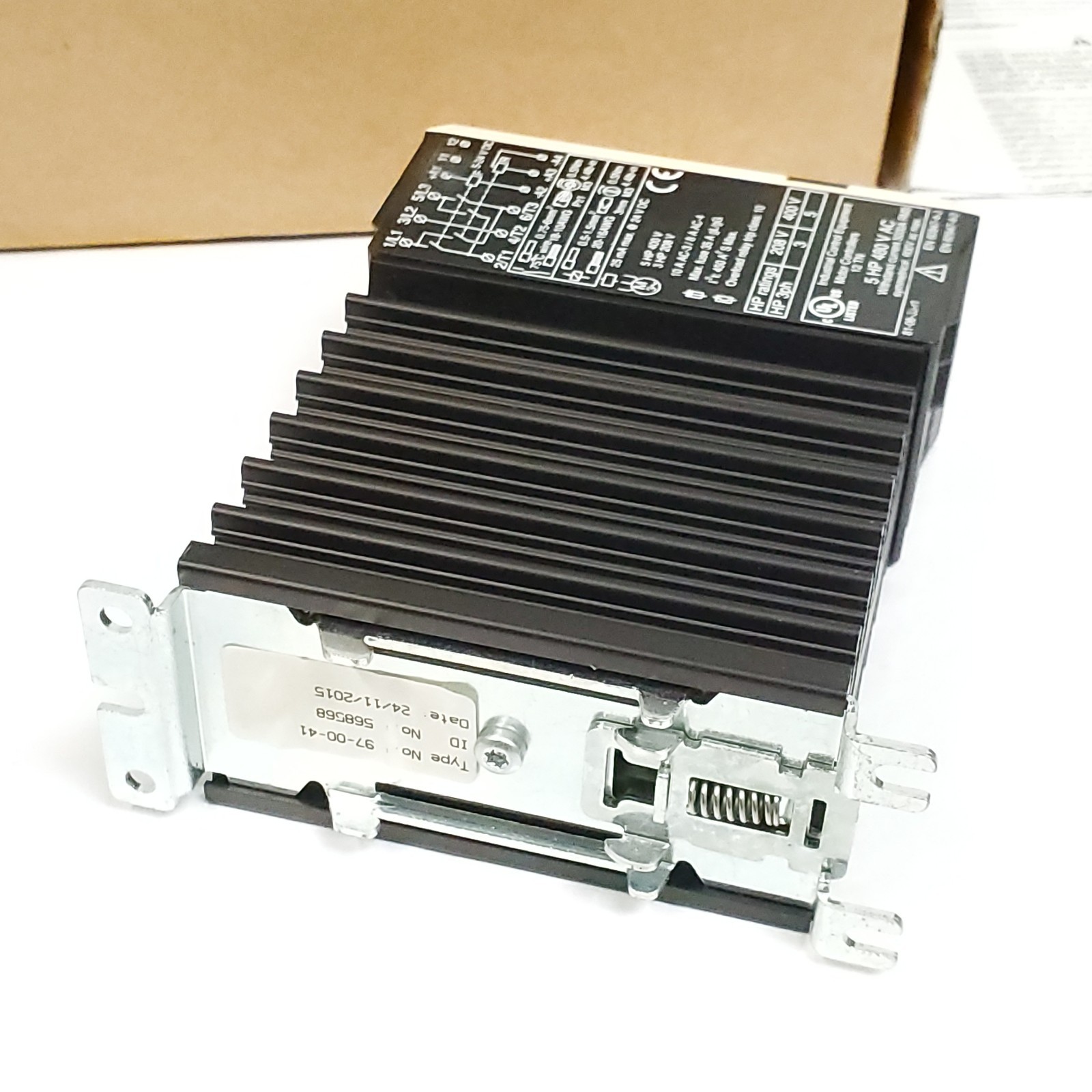 Cutler-Hammer S511E10N3D Semiconductor Reversing Contactor 10A 208-480V