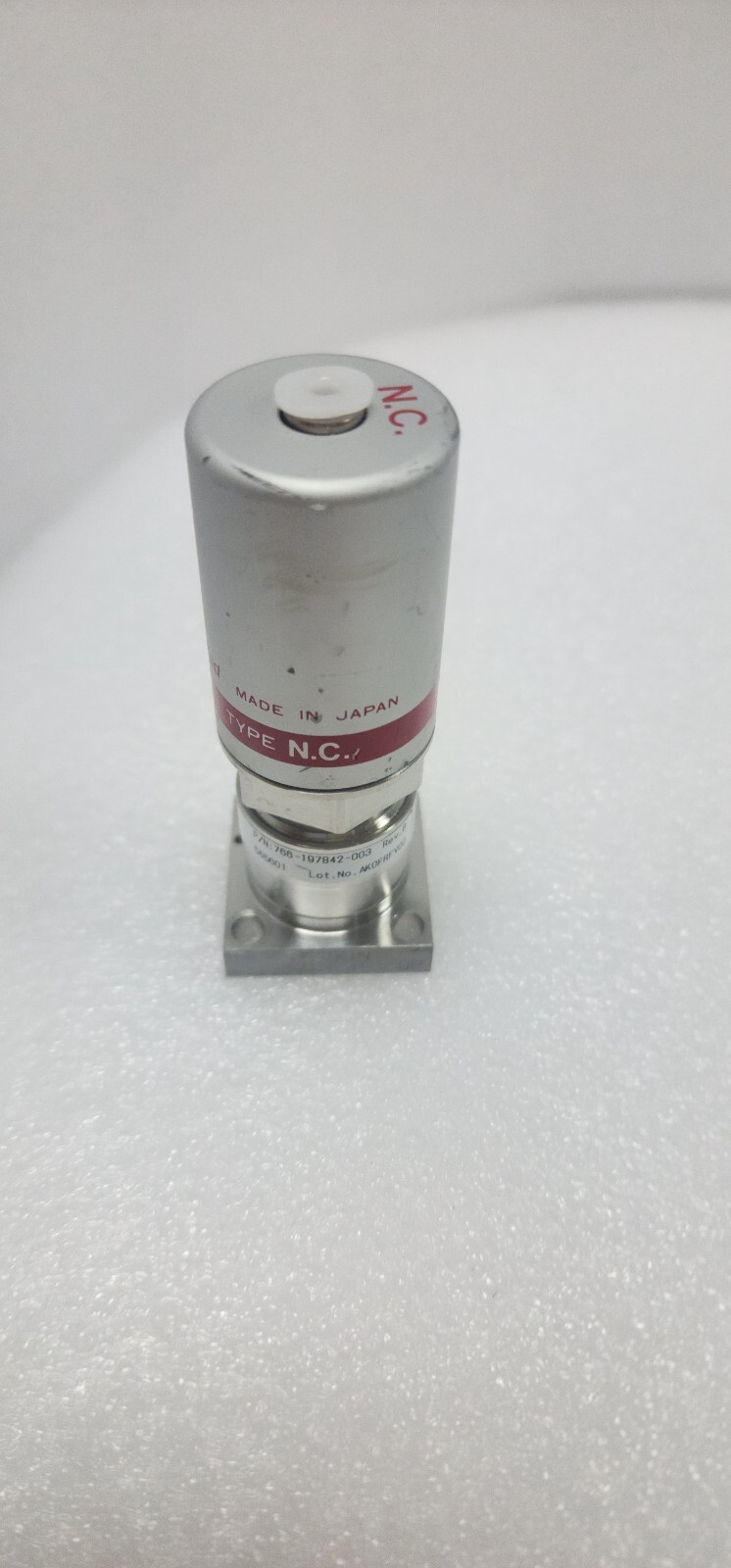 Fujikin 0.P. 0.5-0.6 MPa, Lam 766-197842-003 Rev B Type N.C. Valve, Jp,_96969