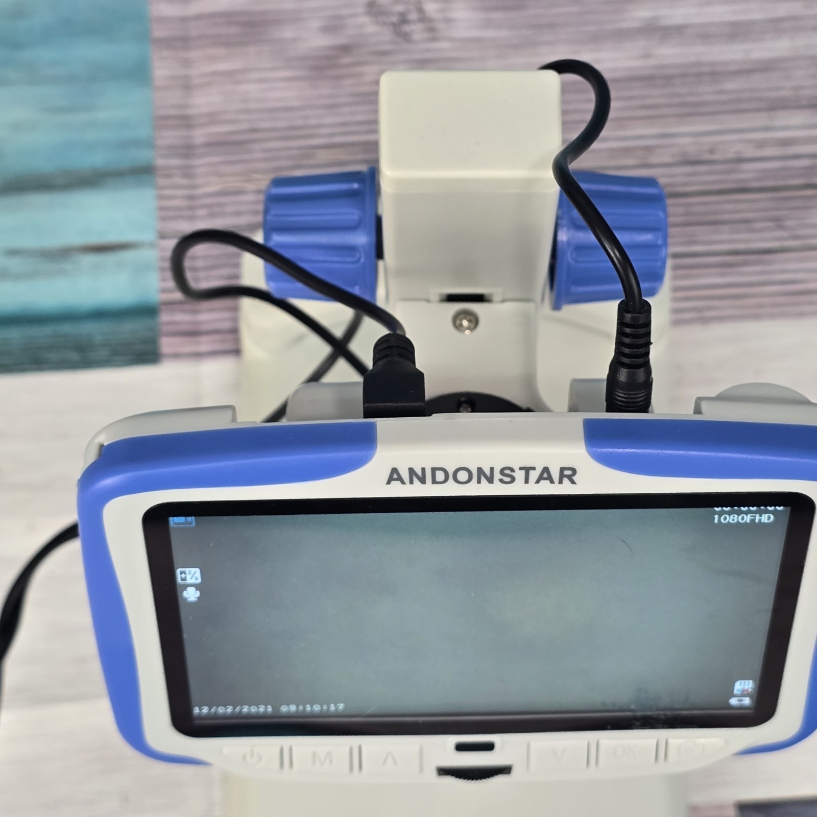 Andonstar AD205 USB LCD Coin Digital Microscope Solderin 200X Magnification Zoom