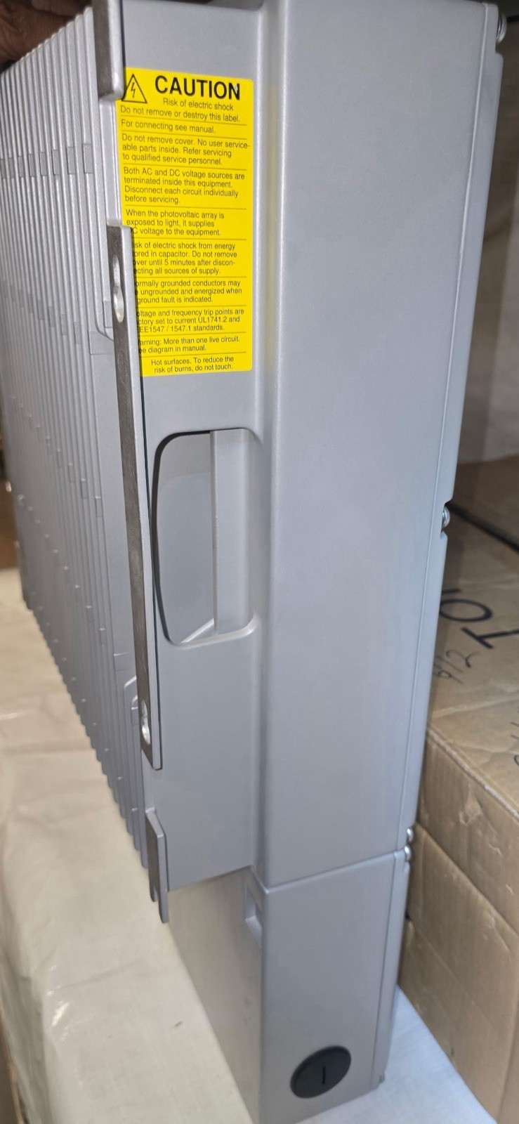 Delta SOLIVIA 2.5 TR 2500W Grid-Tied Solar Inverter NEMA 4 New OEM