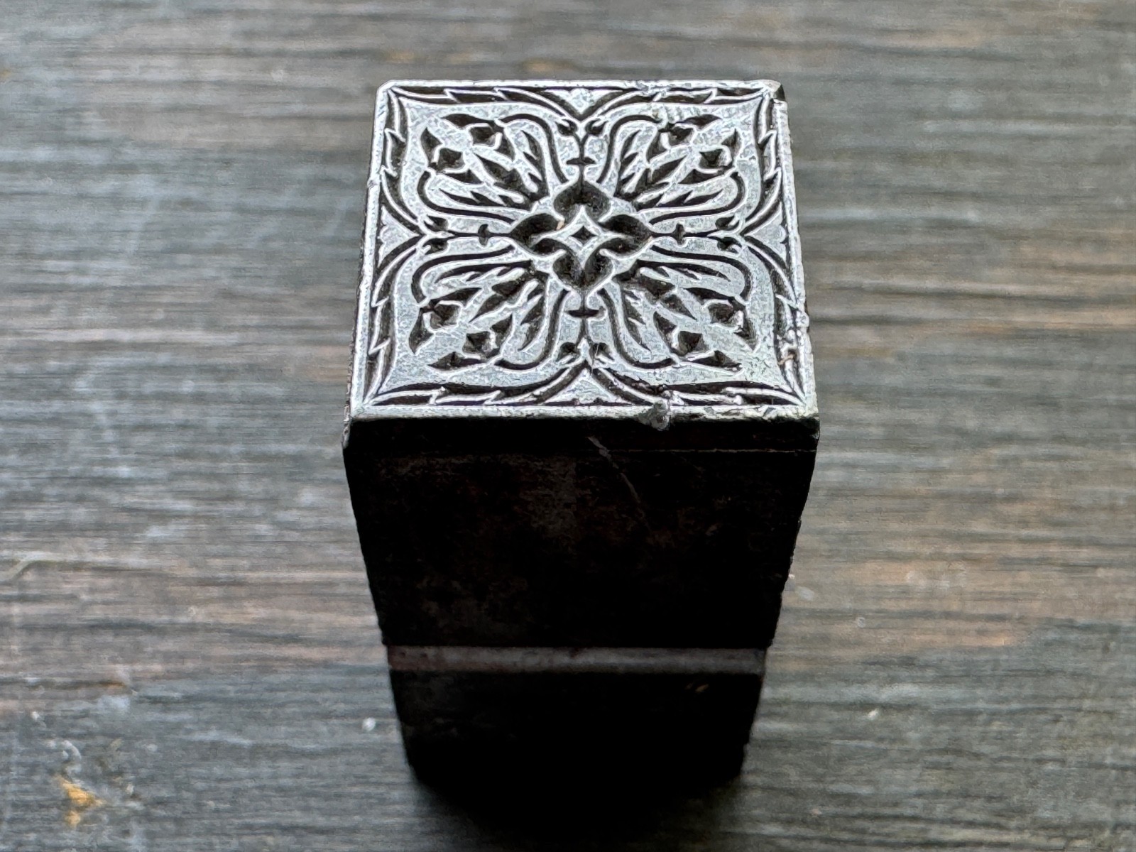 Antique metal letterpress PRINTING BLOCK Decorative Ornate Ornamental Design