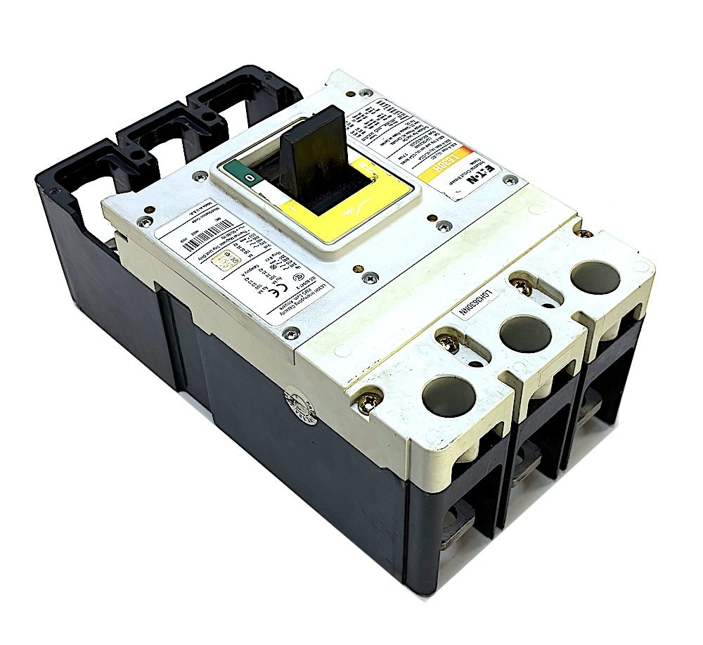 Eaton LGH3630NN 3 Pole 600 Amp 690 Vac Breaker(Missing Trip)