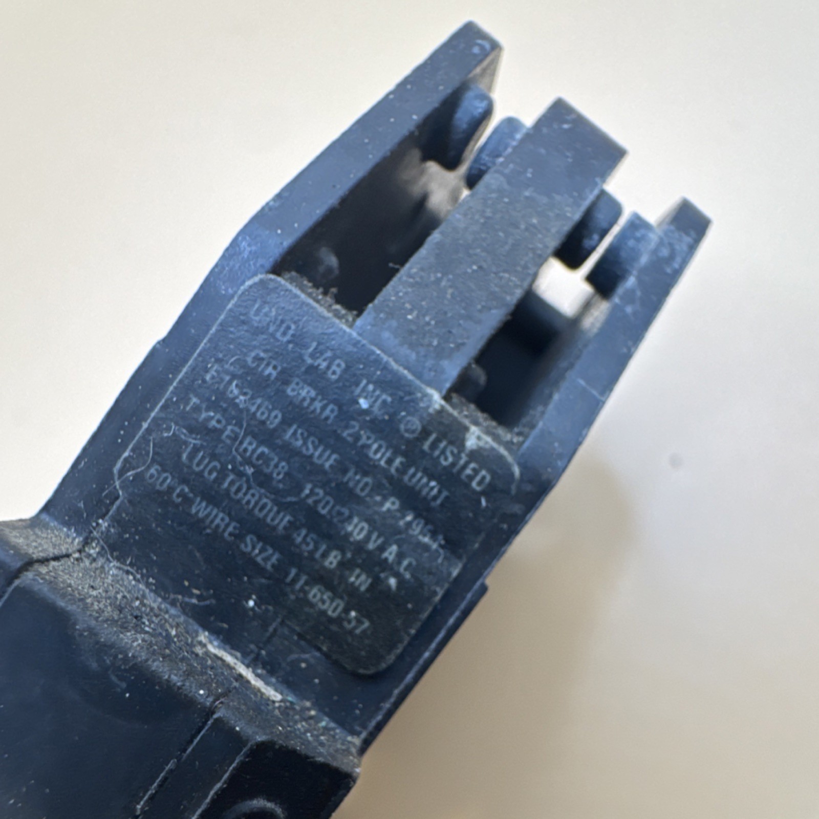 Cutler-Hammer RC3860 60A 2-Pole Circuit Breaker 201-250V Type C