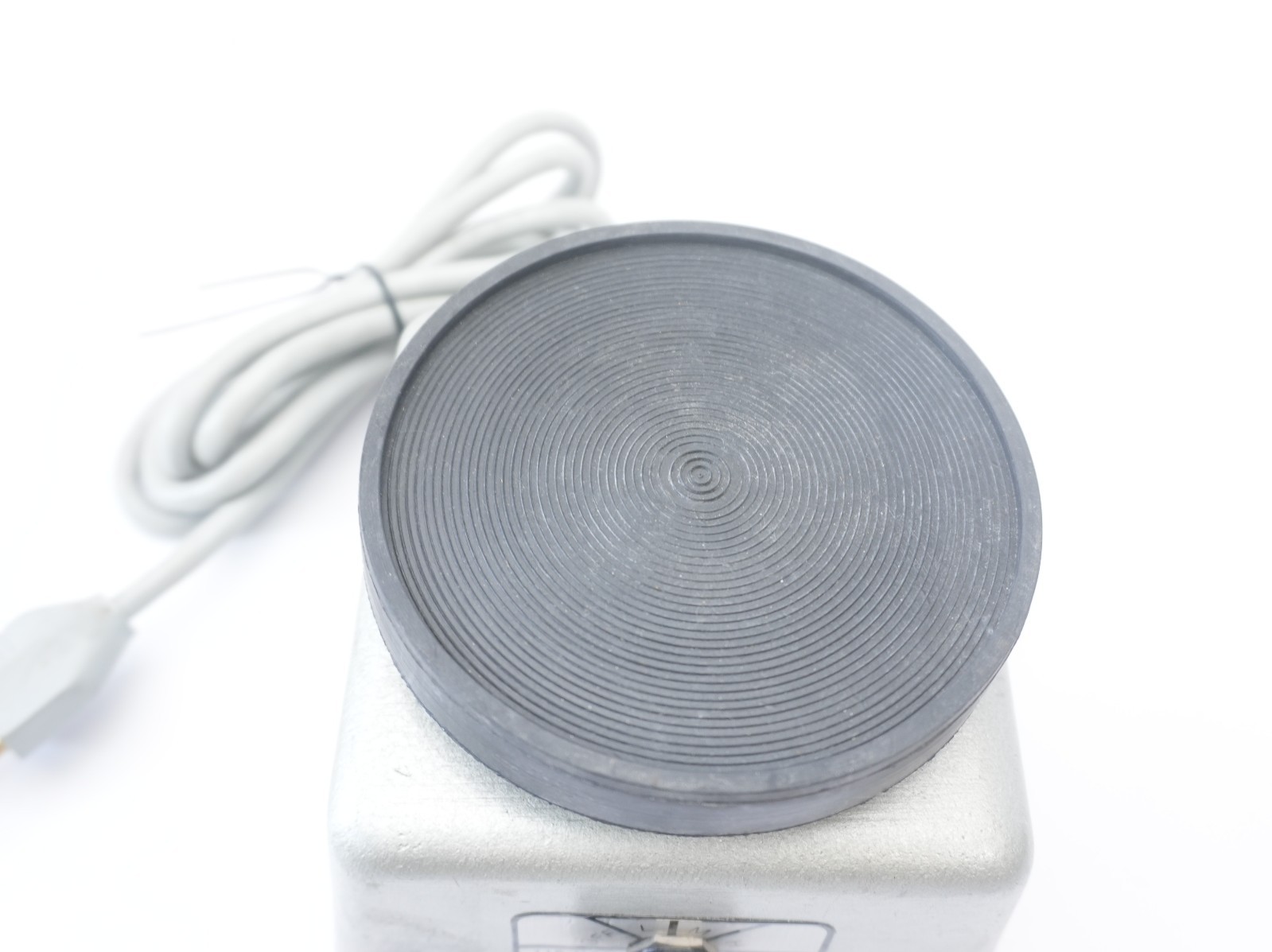 Pro-Craft Model 028 Laboratory Dental Vibration Mixer Shaker Platform 115V 90W