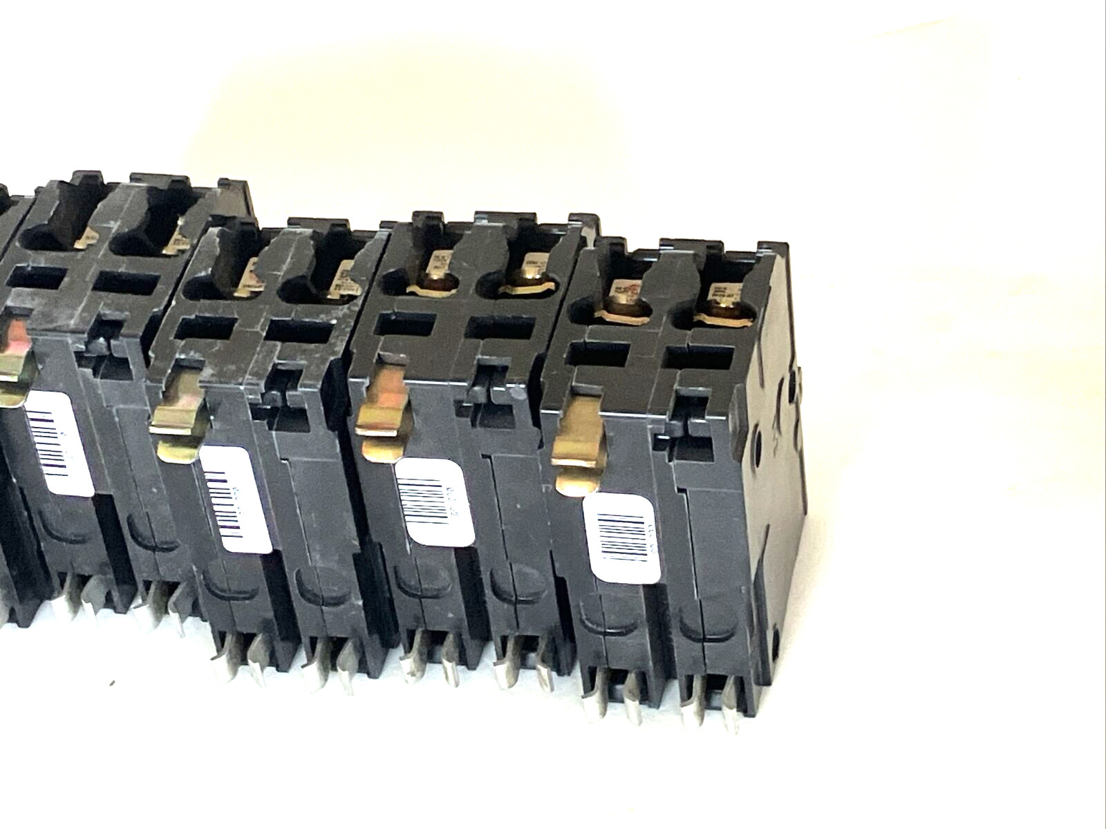 Square D QO230 2-Pole 30 Amp 120/240V Plug-In Breaker Yellow D Trip Window USED