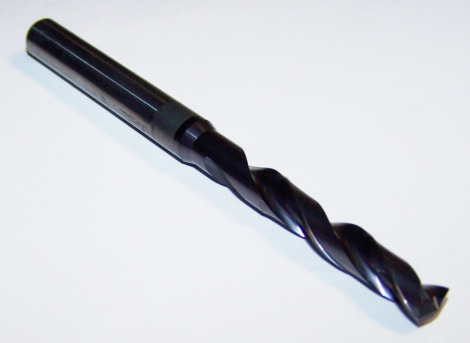 6.70mm (.2638″) CARBIDE DRILL ORION 5xD KYOCERA 165-2638AG1846