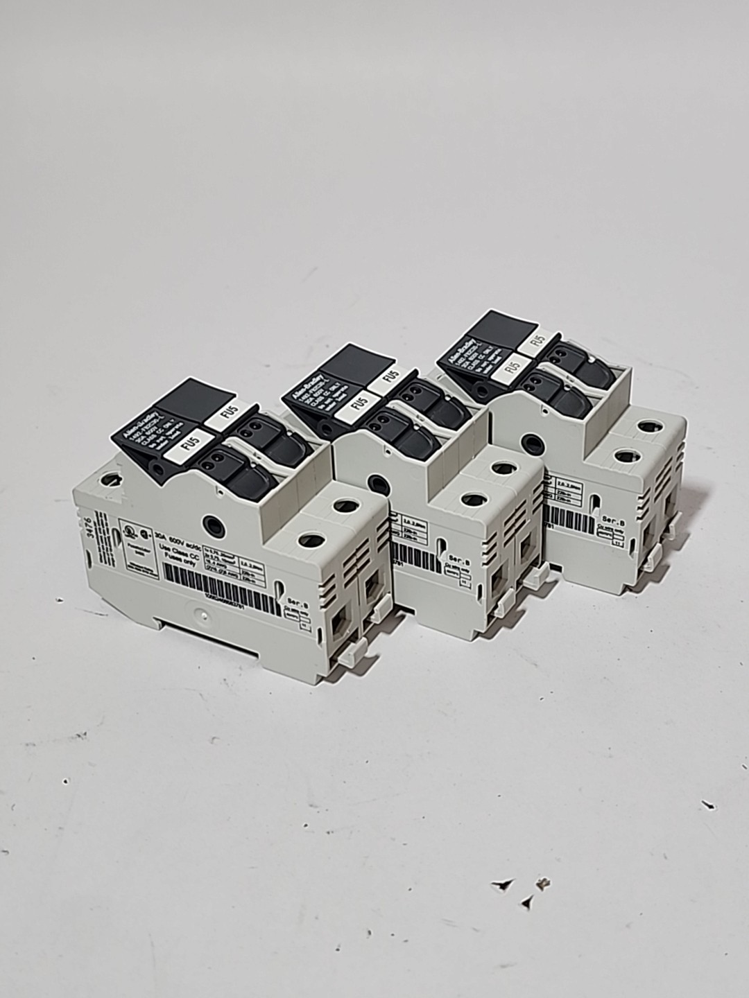Allen-Bradley 1492-FB2C30-L Fuse Holder 2-Pole 30A 600V Class CC LED Indicator