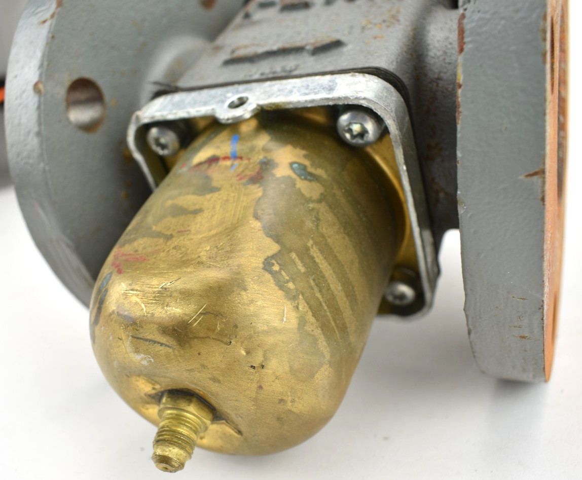 2.5″ Johnson Controls Penn 2-1/2″ V46AT-7 Water Regulating Valve CST28-1P – NOS