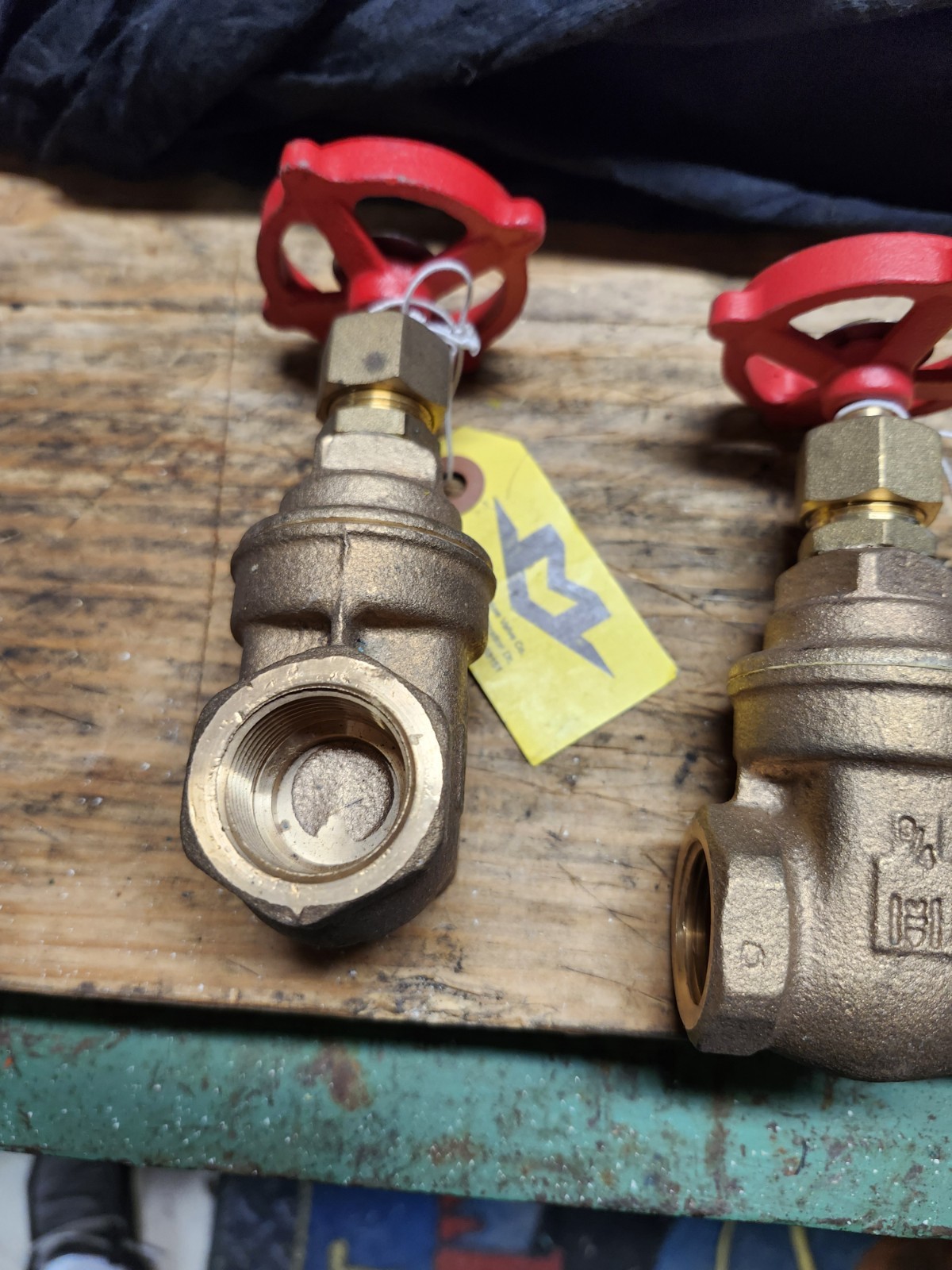 Milwaukee Valve 1140 3/4 Gate Valve, Class 150, 3/4 In., Bronze