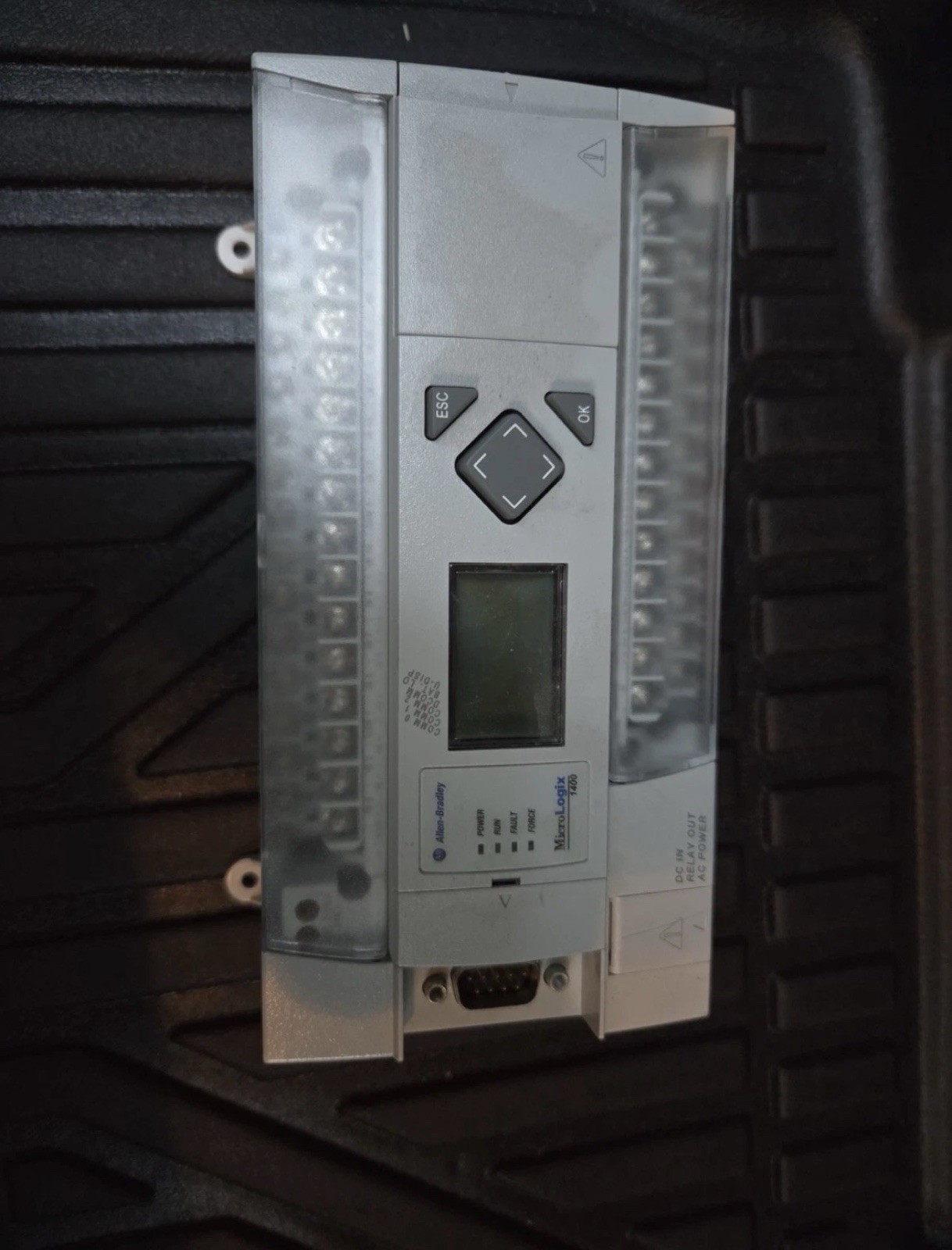 Surplus Allen Bradley 1766-L32BWA SER C MicroLogix 1400 32pt Controller New Fast
