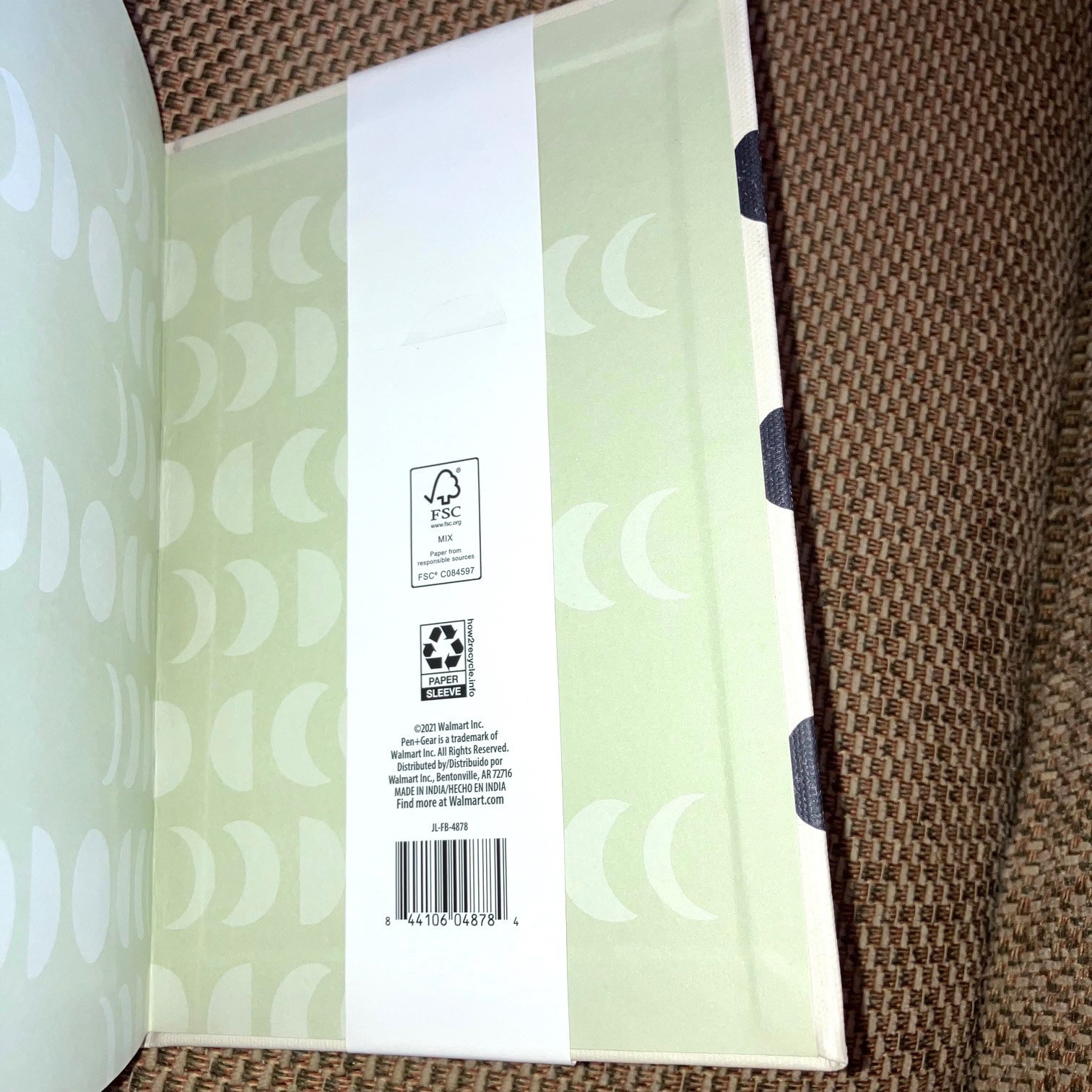 Lot of 2 Blank Journals Hard Cover 6″ x 8″ Pen + Gear 192 pages each Lined