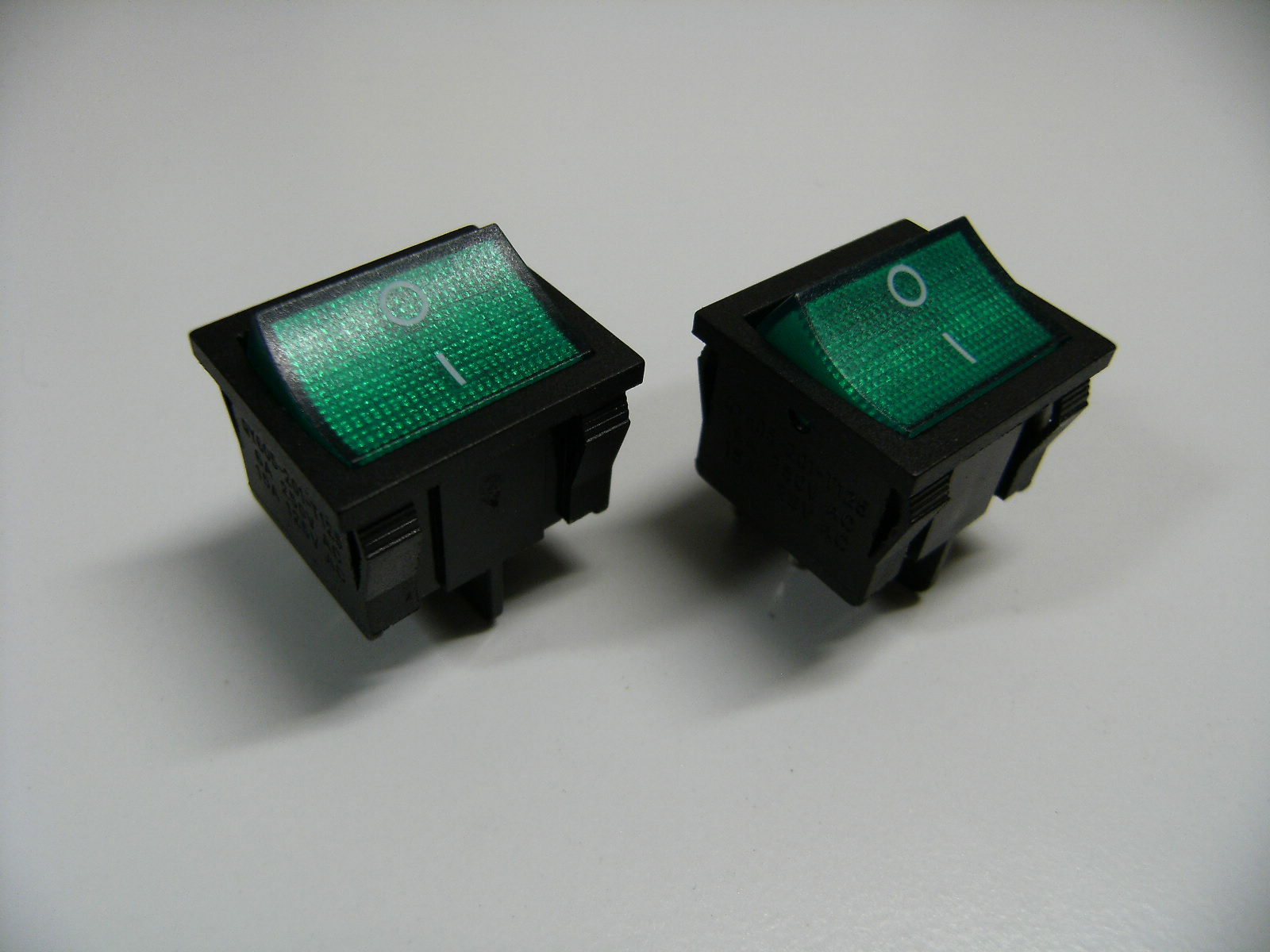 2Pc Pack QY605-201-T125 6A 250V 15A 125V Green Power Switch Rocker 2 Position 4P