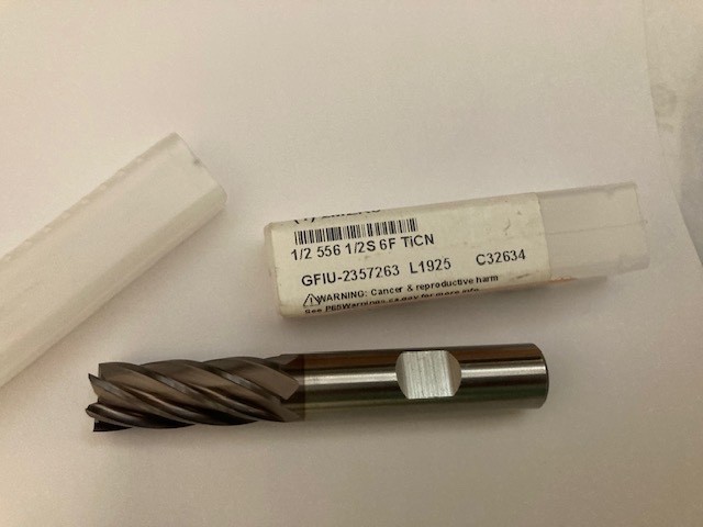 CLEVELAND WALTER 1/2″ 6 FLUTE END MILL CENTER CUT HIGH HELIX 2MZR8 TICN